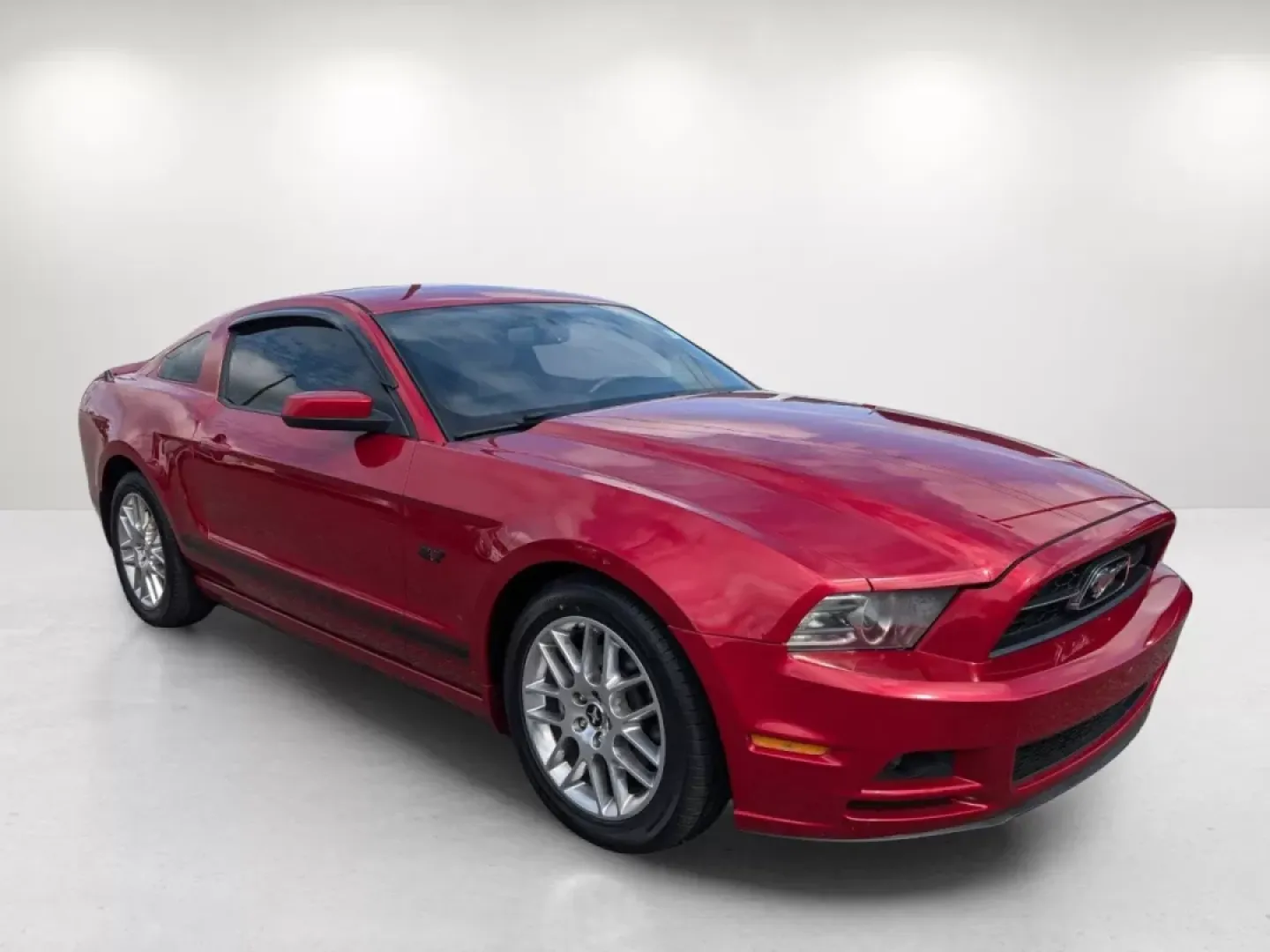 2013 Ford Mustang (1ZVBP8AM2D5) with an Other engine, located at 1430 Gateway Drive, Opelika, AL, 36801, (334) 239-0944, 32.637871, -85.409790 - Experience the thrill of the open road with the 2013 Ford Mustang a perfect blend of style, power, and affordability. Whether you're a weekend warrior seeking adventure or a daily commuter looking to make your drive more exciting, this striking maroon coupe brings a blend of performance and comfort - Photo#2