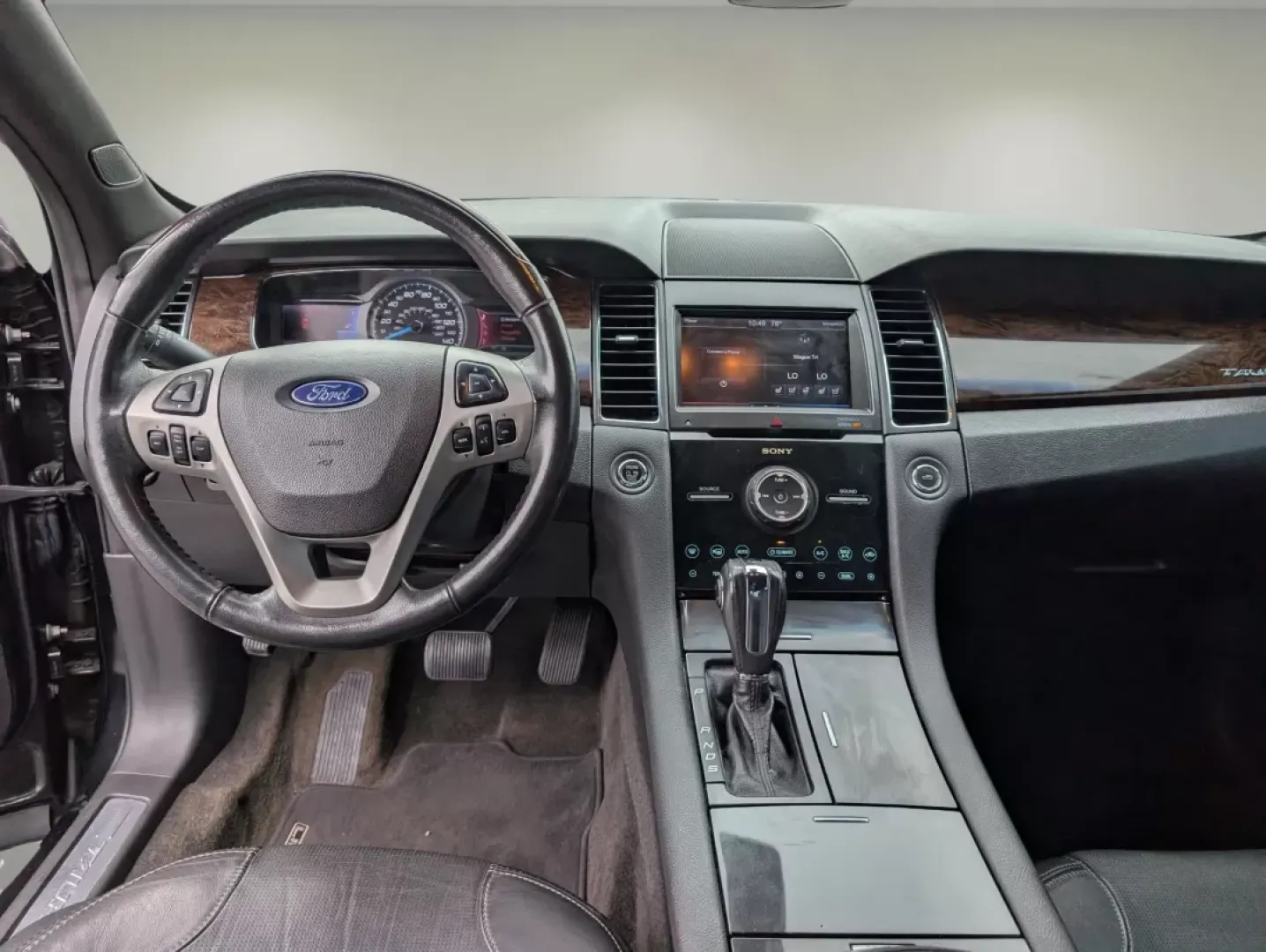 2013 Ford Taurus Limited (1FAHP2F88DG) with an Other engine, located at 521 Old Farm Lane Rd, Prattville, AL, 36066, (334) 325-1505, 32.482460, -86.416367 - Elevate your daily commute with the perfect blend of comfort, style, and technology in this stunning 2013 Ford Taurus Limited! Whether you're commuting to work in downtown Prattville or heading out for a weekend getaway with the family, this sedan is designed to meet all your driving needs. With its - Photo#11