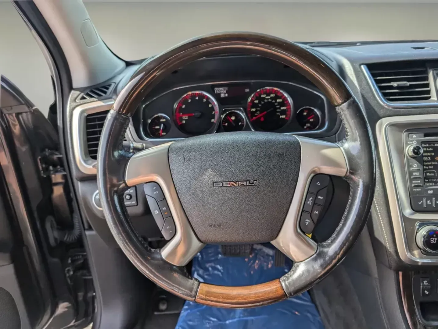 2013 /Ebony GMC Acadia Denali (1GKKRTKD3DJ) with an Gas V6 3.6L/220 engine, 6-Speed Automatic transmission, located at 3959 U.S. 80 W, Phenix City, AL, 36870, (334) 297-4885, 32.469296, -85.135185 - 2013 GMC Acadia Denali - Photo#16
