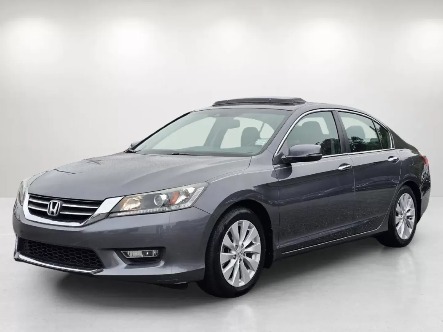 2013 /Black Honda Accord Sdn EX-L (1HGCR2F84DA) with an Other engine, located at 3959 U.S. 80 W, Phenix City, AL, 36870, (334) 297-4885, 32.469296, -85.135185 - Are you in the market for a reliable sedan that perfectly blends comfort, safety, and technology? Look no further than this stunning 2013 Honda Accord Sdn EX-L at Gils Auto in Phenix City, AL. This vehicle is designed to elevate your daily commute, whether you're driving to work or embarking on week - Photo#1