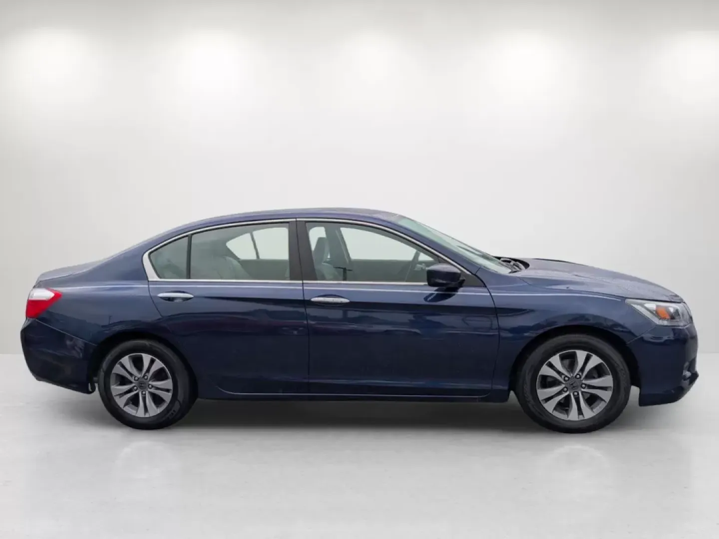 2013 Honda Accord Sdn LX (1HGCR2F38DA) with an Other engine, located at 804 22nd Ave, Phenix City, AL, 36870, (334) 297-1860, 32.484749, -85.024475 - **Your Road Trip Companion Awaits: 2013 Honda Accord LX at Gils Auto in Phenix City, AL!**<br /> <br /> Are you searching for the perfect vehicle that balances reliability, comfort, and affordability? Look no further! At Gils Auto, we understand that life can be unpredictable, and that's why we offe - Photo#4