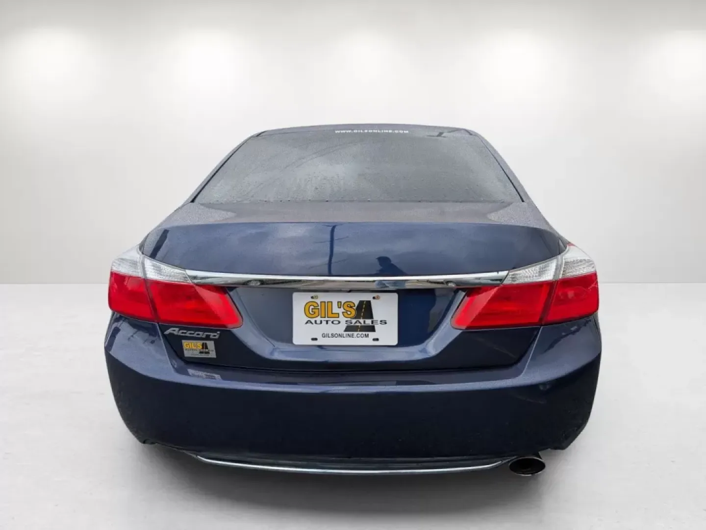 2013 Honda Accord Sdn LX (1HGCR2F38DA) with an Other engine, located at 804 22nd Ave, Phenix City, AL, 36870, (334) 297-1860, 32.484749, -85.024475 - **Your Road Trip Companion Awaits: 2013 Honda Accord LX at Gils Auto in Phenix City, AL!**<br /> <br /> Are you searching for the perfect vehicle that balances reliability, comfort, and affordability? Look no further! At Gils Auto, we understand that life can be unpredictable, and that's why we offe - Photo#6