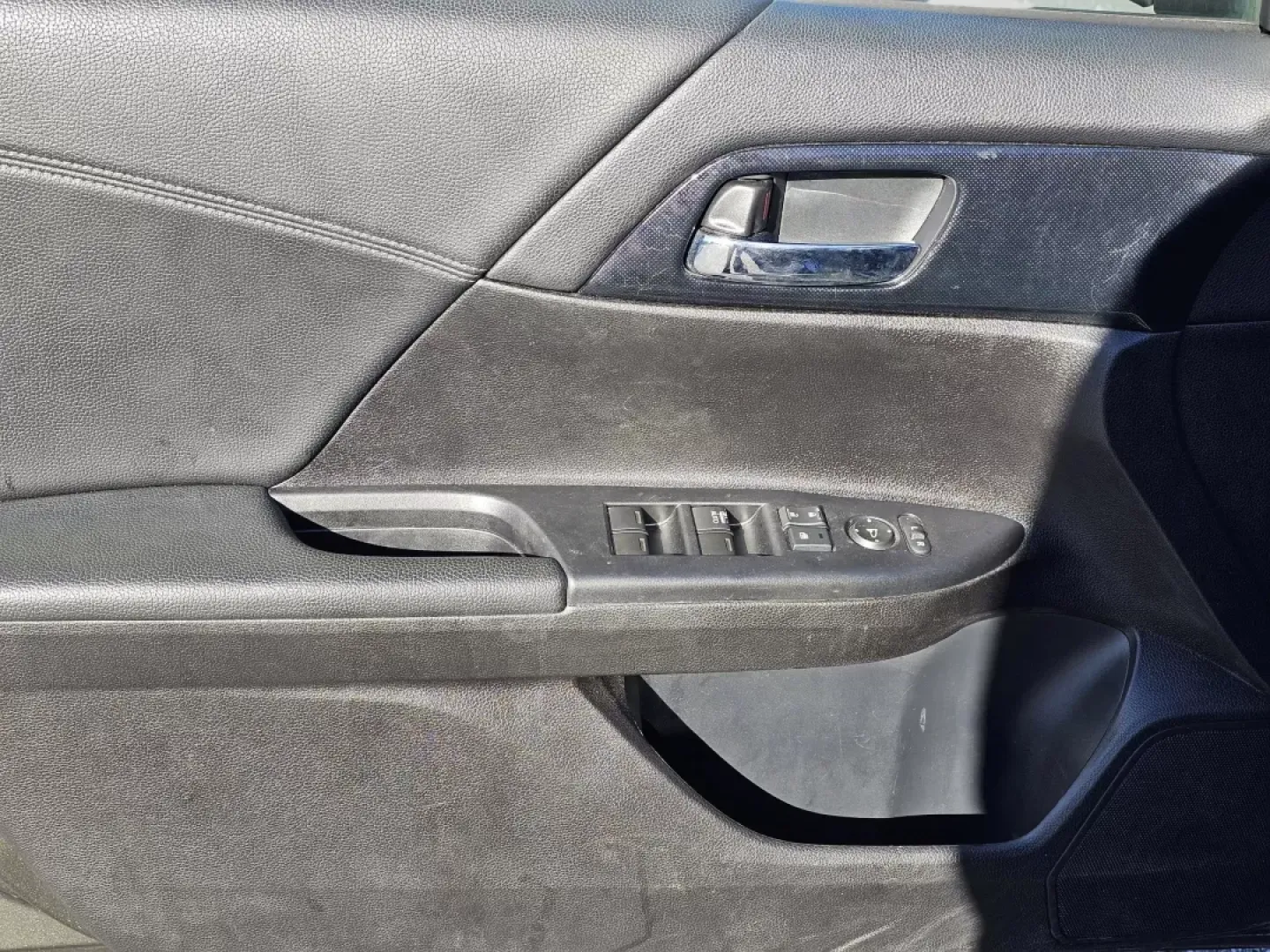 2013 Honda Accord Sdn Sport (1HGCR2F5XDA) with an Other engine, located at 1430 Gateway Drive, Opelika, AL, 36801, (334) 239-0944, 32.637871, -85.409790 - Discover the perfect blend of reliability and style with this 2013 Honda Accord Sedan, designed for those who value comfort during their daily commutes or weekend getaways! Whether you're a growing family in need of a spacious vehicle or a budget-conscious buyer looking for a dependable set of wheel - Photo#8