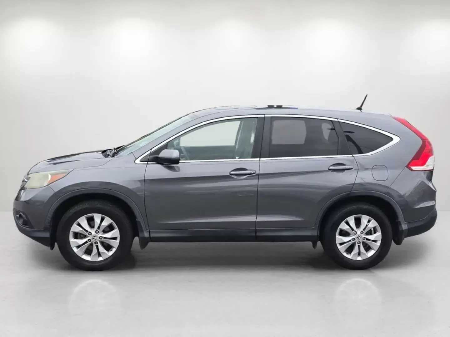 2013 /Gray Honda CR-V EX (3CZRM3H58DG) with an Other engine, located at 521 Old Farm Lane Rd, Prattville, AL, 36066, (334) 325-1505, 32.482460, -86.416367 - **Your Next Adventure Awaits with the 2013 Honda CR-V EX at Gils Auto!**<br /> <br /> Are you ready to elevate your lifestyle and explore the journey ahead? Whether you're embarking on family road trips, commuting to work, or simply running errands around Phenix City, AL, the 2013 Honda CR-V EX is t - Photo#7