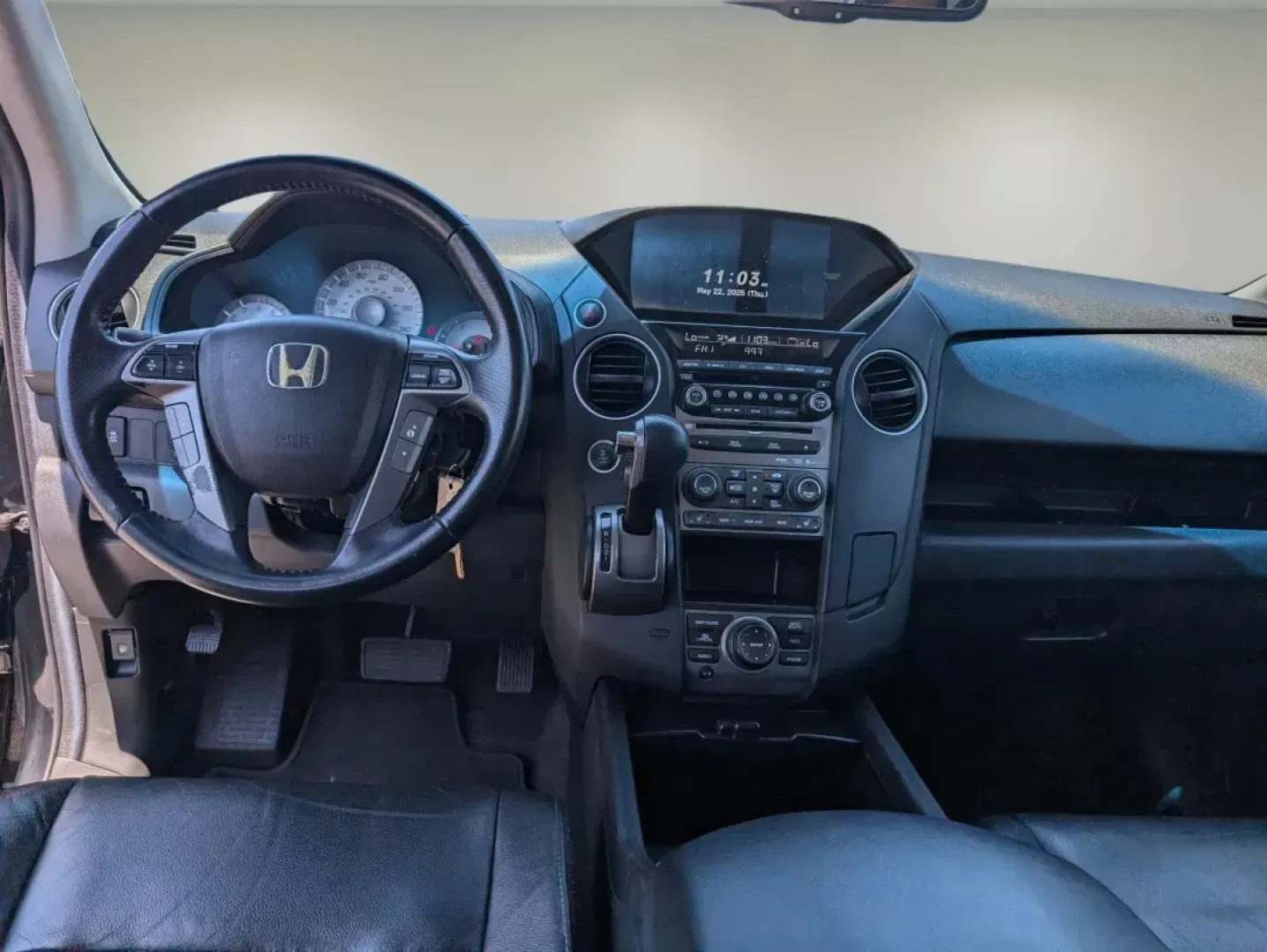 2013 Honda Pilot Touring (5FNYF4H99DB) with an Gas V6 3.5L/212 engine, 5-Speed Automatic transmission, located at 3959 U.S. 80 W, Phenix City, AL, 36870, (334) 297-4885, 32.469296, -85.135185 - 2013 Honda Pilot Touring - Photo#14