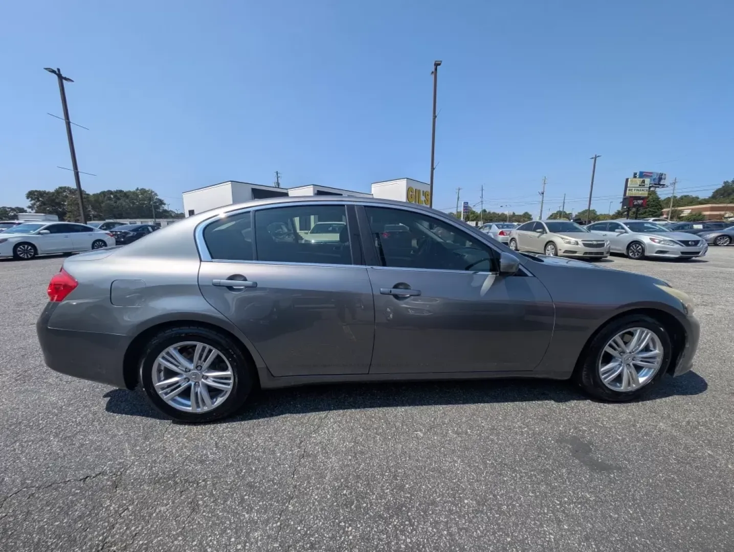 2013 /Graphite Infiniti G37 Sedan Journey (JN1CV6AP2DM) with an Other engine, located at 3959 U.S. 80 W, Phenix City, AL, 36870, (334) 297-4885, 32.469296, -85.135185 - **Elevate Your Daily Drive with the 2013 Infiniti G37 Sedan!**<br /> <br /> Are you ready to transform your daily commute into a luxurious experience? Look no further than this stunning 2013 Infiniti G37 Sedan, now available at Gils Auto in Phenix City, AL! Whether you're navigating the bustling str - Photo#3