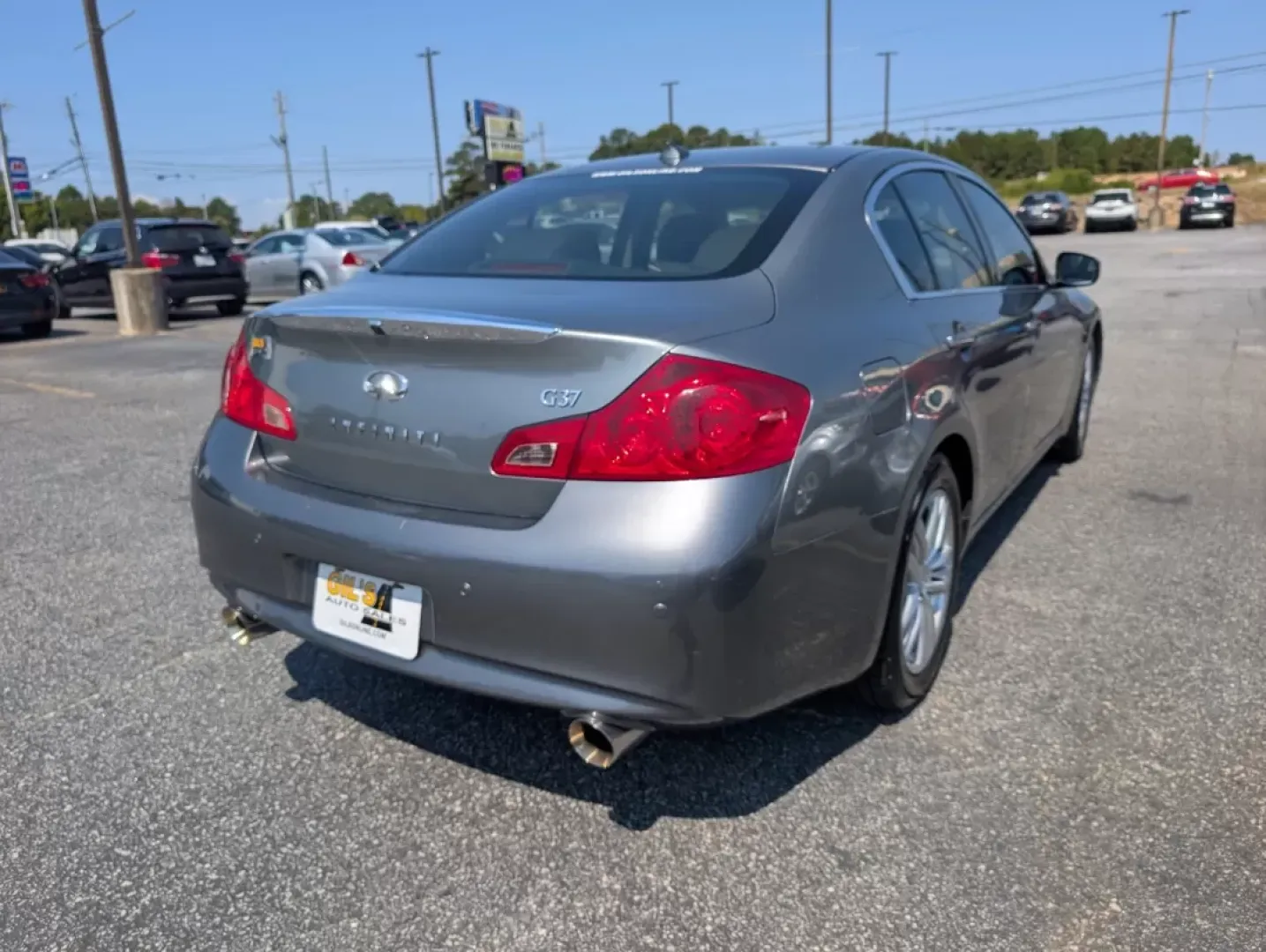 2013 /Graphite Infiniti G37 Sedan Journey (JN1CV6AP2DM) with an Other engine, located at 3959 U.S. 80 W, Phenix City, AL, 36870, (334) 297-4885, 32.469296, -85.135185 - **Elevate Your Daily Drive with the 2013 Infiniti G37 Sedan!**<br /> <br /> Are you ready to transform your daily commute into a luxurious experience? Look no further than this stunning 2013 Infiniti G37 Sedan, now available at Gils Auto in Phenix City, AL! Whether you're navigating the bustling str - Photo#4