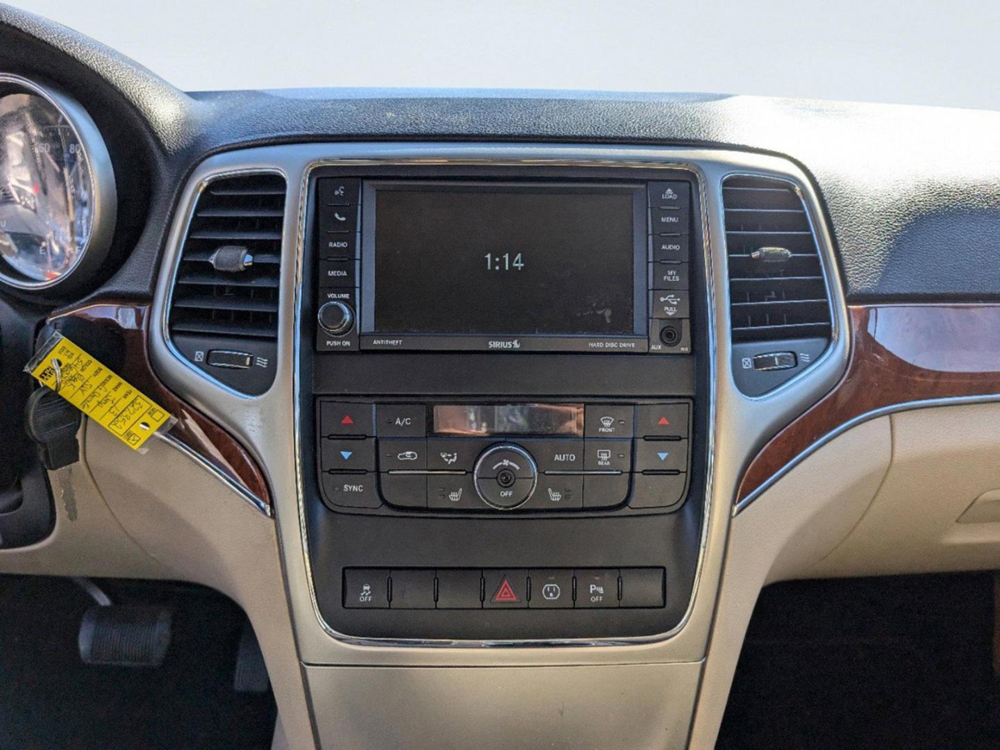 2013 /Black/Light Frost Beige Jeep Grand Cherokee Limited (1C4RJEBG8DC) with an Gas/Ethanol V6 3.6L/220 engine, 5-Speed Automatic transmission, located at 7000 Northlake Connector, Columbus, GA, 31904, (706) 987-8085, 32.524975, -84.978134 - 2013 Jeep Grand Cherokee Limited - Photo#13