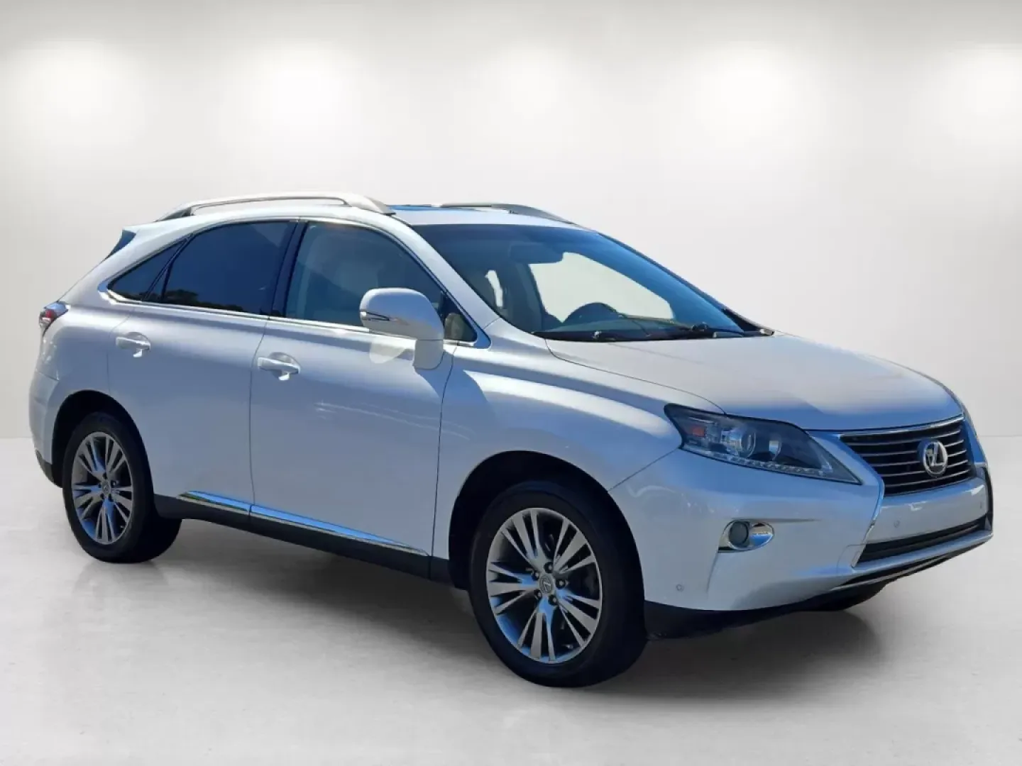 2013 Lexus RX 350 (2T2ZK1BA6DC) with an Other engine, located at 7000 Northlake Connector, Columbus, GA, 31904, (706) 987-8085, 32.524975, -84.978134 - Are you ready to elevate your driving experience? Whether you're commuting to work, running errands, or embarking on weekend adventures, the 2013 Lexus RX 350 is the perfect companion for your lifestyle. Offering a blend of luxury, comfort, and reliability, this SUV is designed to cater to growing f - Photo#3