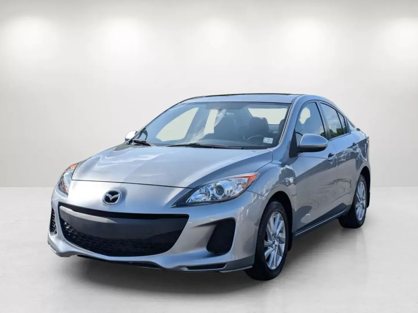 2013 Mazda Mazda3 i Grand Touring (JM1BL1W73D1) with an Other engine, located at 521 Old Farm Lane Rd, Prattville, AL, 36066, (334) 325-1505, 32.482460, -86.416367 - **Experience the Open Road with the 2013 Mazda3 i Grand Touring at Gils Auto - Prattville!**<br /> <br /> Are you ready to elevate your daily commute or embark on spontaneous weekend adventures? Look no further! The 2013 Mazda3 i Grand Touring is not just a car-it's your ticket to a lifestyle filled - Photo#1