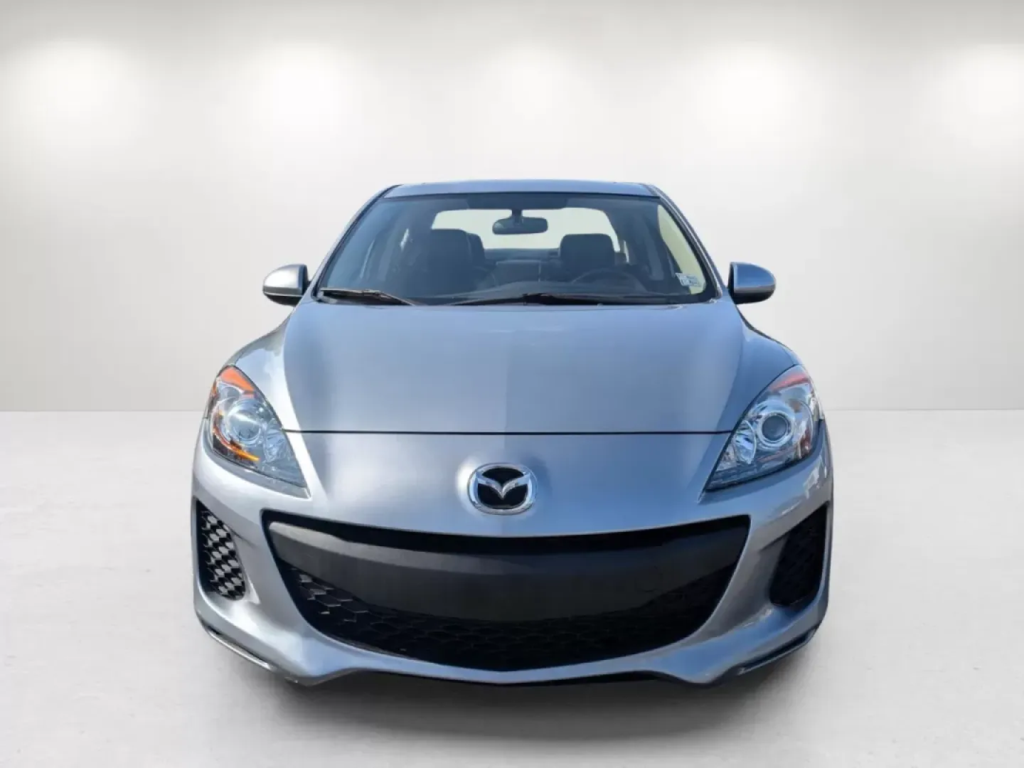 2013 Mazda Mazda3 i Grand Touring (JM1BL1W73D1) with an Other engine, located at 521 Old Farm Lane Rd, Prattville, AL, 36066, (334) 325-1505, 32.482460, -86.416367 - **Experience the Open Road with the 2013 Mazda3 i Grand Touring at Gils Auto - Prattville!**<br /> <br /> Are you ready to elevate your daily commute or embark on spontaneous weekend adventures? Look no further! The 2013 Mazda3 i Grand Touring is not just a car-it's your ticket to a lifestyle filled - Photo#2