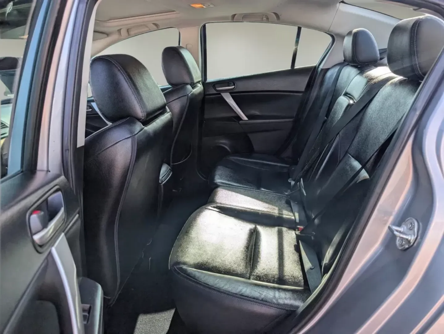 2013 Mazda Mazda3 i Grand Touring (JM1BL1W73D1) with an Other engine, located at 521 Old Farm Lane Rd, Prattville, AL, 36066, (334) 325-1505, 32.482460, -86.416367 - **Experience the Open Road with the 2013 Mazda3 i Grand Touring at Gils Auto - Prattville!**<br /> <br /> Are you ready to elevate your daily commute or embark on spontaneous weekend adventures? Look no further! The 2013 Mazda3 i Grand Touring is not just a car-it's your ticket to a lifestyle filled - Photo#11