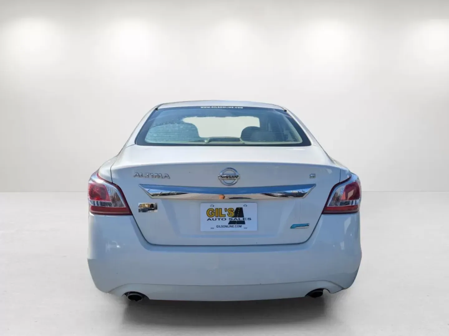 2013 /Beige Nissan Altima 2.5 S (1N4AL3APXDN) with an Other engine, located at 3959 U.S. 80 W, Phenix City, AL, 36870, (334) 297-4885, 32.469296, -85.135185 - Are you ready to elevate your driving experience? Whether you're commuting to work, running errands, or planning weekend getaways, the 2013 Nissan Altima 2.5 S is the perfect companion for your lifestyle. This sedan seamlessly combines comfort, fuel efficiency, and modern technology, making it an id - Photo#5