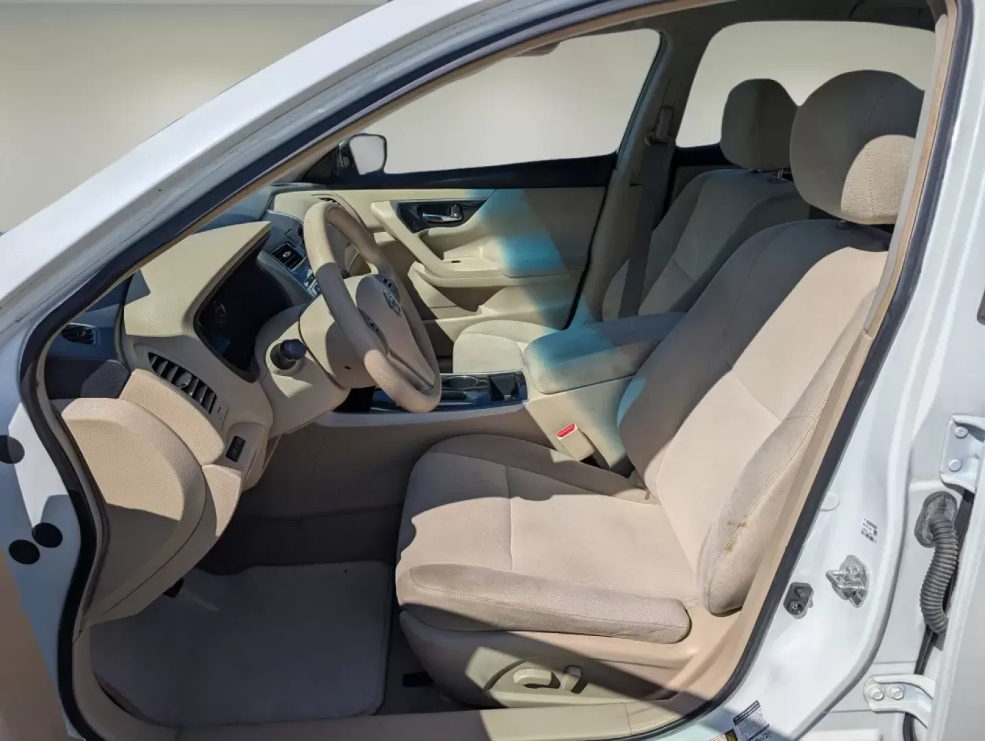 2013 /Beige Nissan Altima 2.5 S (1N4AL3APXDN) with an Other engine, located at 3959 U.S. 80 W, Phenix City, AL, 36870, (334) 297-4885, 32.469296, -85.135185 - Are you ready to elevate your driving experience? Whether you're commuting to work, running errands, or planning weekend getaways, the 2013 Nissan Altima 2.5 S is the perfect companion for your lifestyle. This sedan seamlessly combines comfort, fuel efficiency, and modern technology, making it an id - Photo#9