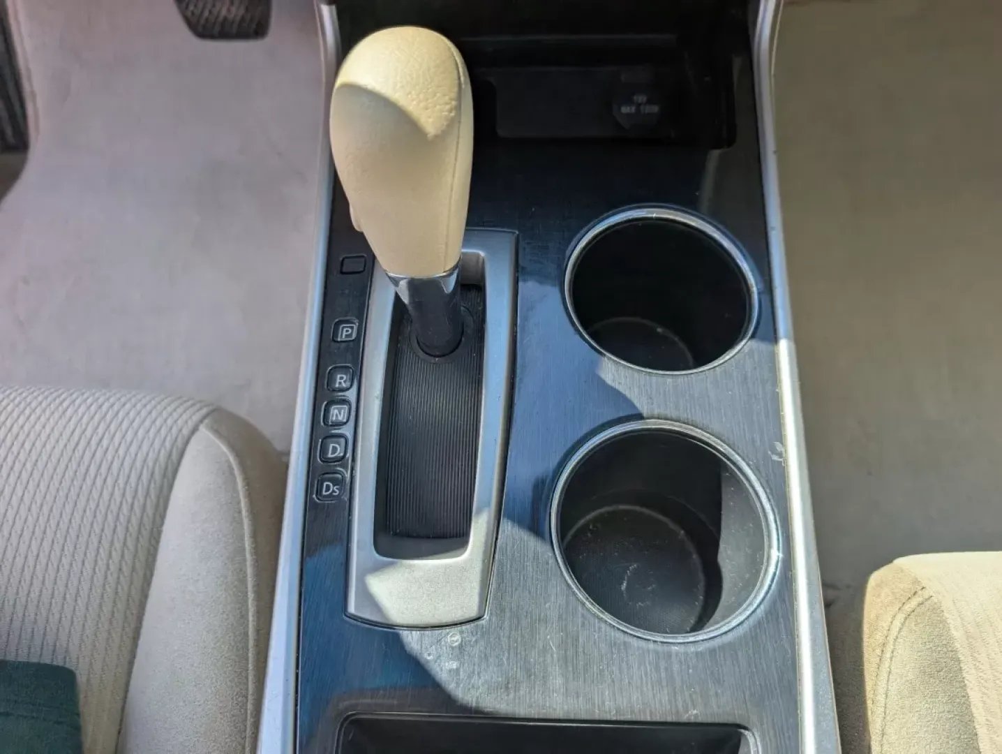 2013 /Beige Nissan Altima 2.5 S (1N4AL3APXDN) with an Other engine, located at 3959 U.S. 80 W, Phenix City, AL, 36870, (334) 297-4885, 32.469296, -85.135185 - Are you ready to elevate your driving experience? Whether you're commuting to work, running errands, or planning weekend getaways, the 2013 Nissan Altima 2.5 S is the perfect companion for your lifestyle. This sedan seamlessly combines comfort, fuel efficiency, and modern technology, making it an id - Photo#13