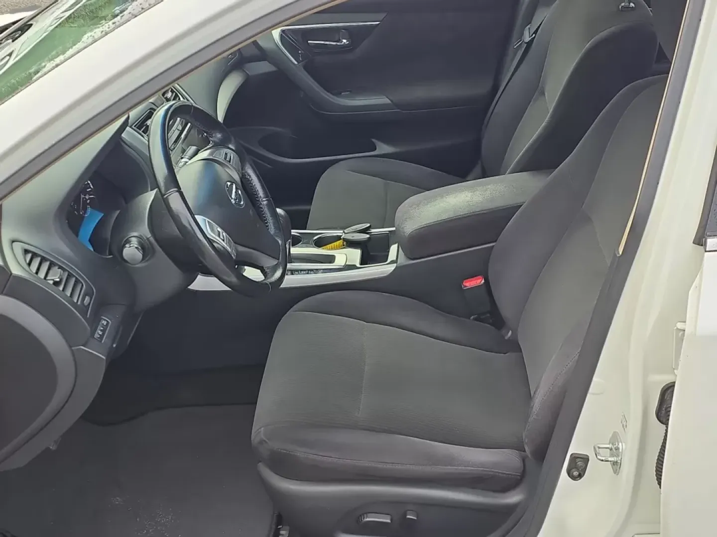 2013 /Charcoal Nissan Altima 2.5 SV (1N4AL3AP0DC) with an Other engine, located at 7000 Northlake Connector, Columbus, GA, 31904, (706) 987-8085, 32.524975, -84.978134 - **Elevate Your Daily Drive with the 2013 Nissan Altima 2.5 SV at Gils Auto!**<br /> <br /> Are you looking for a reliable and stylish sedan that effortlessly fits into your busy lifestyle? The 2013 Nissan Altima 2.5 SV is the perfect companion for daily commutes, weekend getaways, and everything in - Photo#11