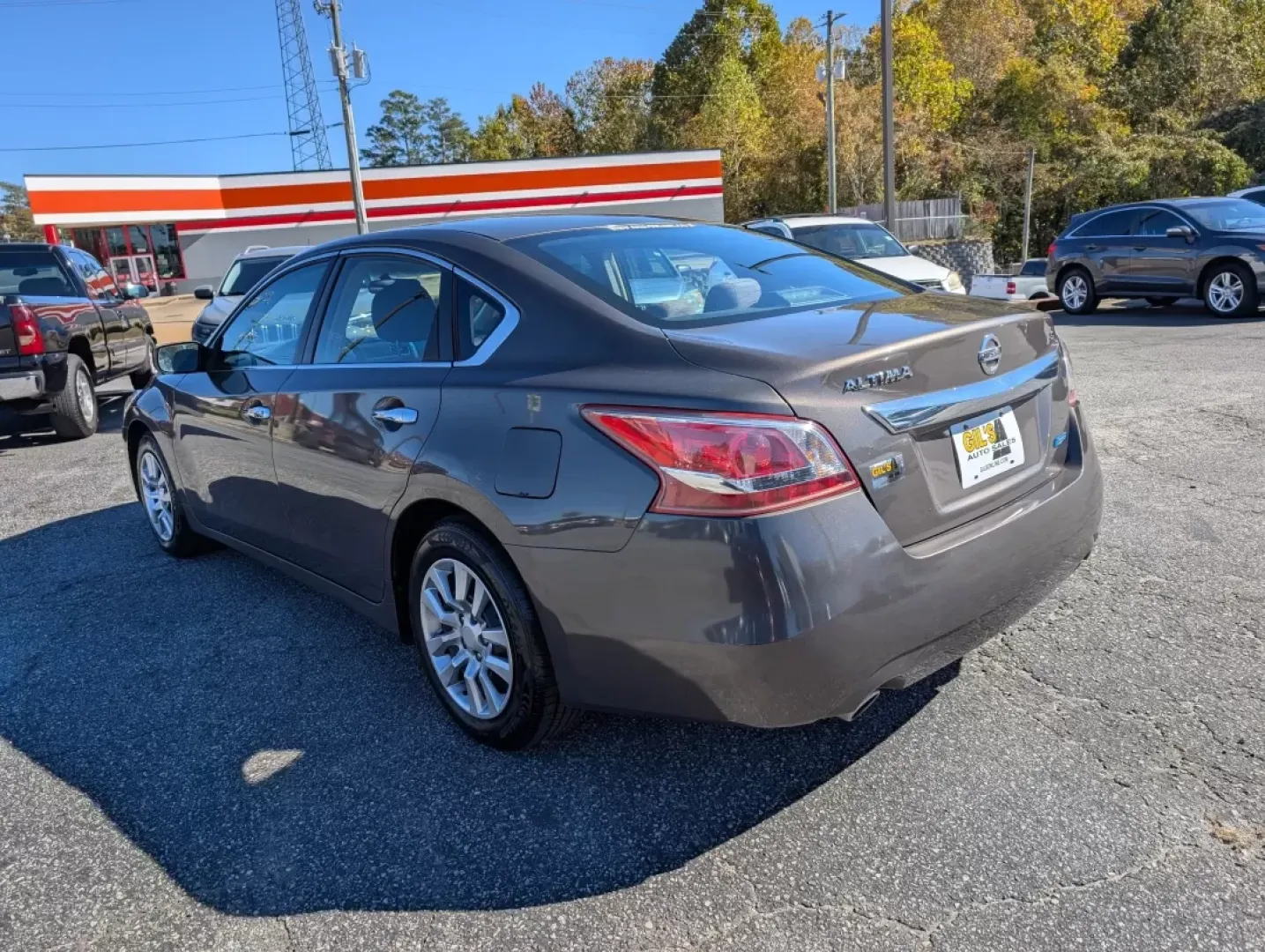 2013 /Charcoal Nissan Altima 2.5 S (1N4AL3AP0DC) with an Other engine, located at 5115 14th Ave., Columbus, GA, 31904, (706) 323-0345, 32.511494, -84.971046 - **Experience the Freedom of the Open Road with the 2013 Nissan Altima Perfect for Families and Commuters Alike!**<br /> <br /> Are you searching for a reliable, stylish, and affordable vehicle that can handle everything from daily commutes to weekend getaways? Look no further than this stunning 201 - Photo#6