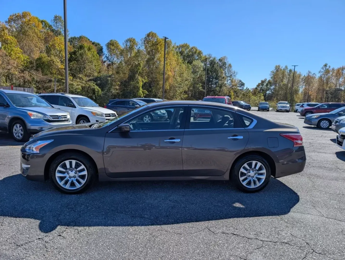 2013 /Charcoal Nissan Altima 2.5 S (1N4AL3AP0DC) with an Other engine, located at 5115 14th Ave., Columbus, GA, 31904, (706) 323-0345, 32.511494, -84.971046 - **Experience the Freedom of the Open Road with the 2013 Nissan Altima Perfect for Families and Commuters Alike!**<br /> <br /> Are you searching for a reliable, stylish, and affordable vehicle that can handle everything from daily commutes to weekend getaways? Look no further than this stunning 201 - Photo#7