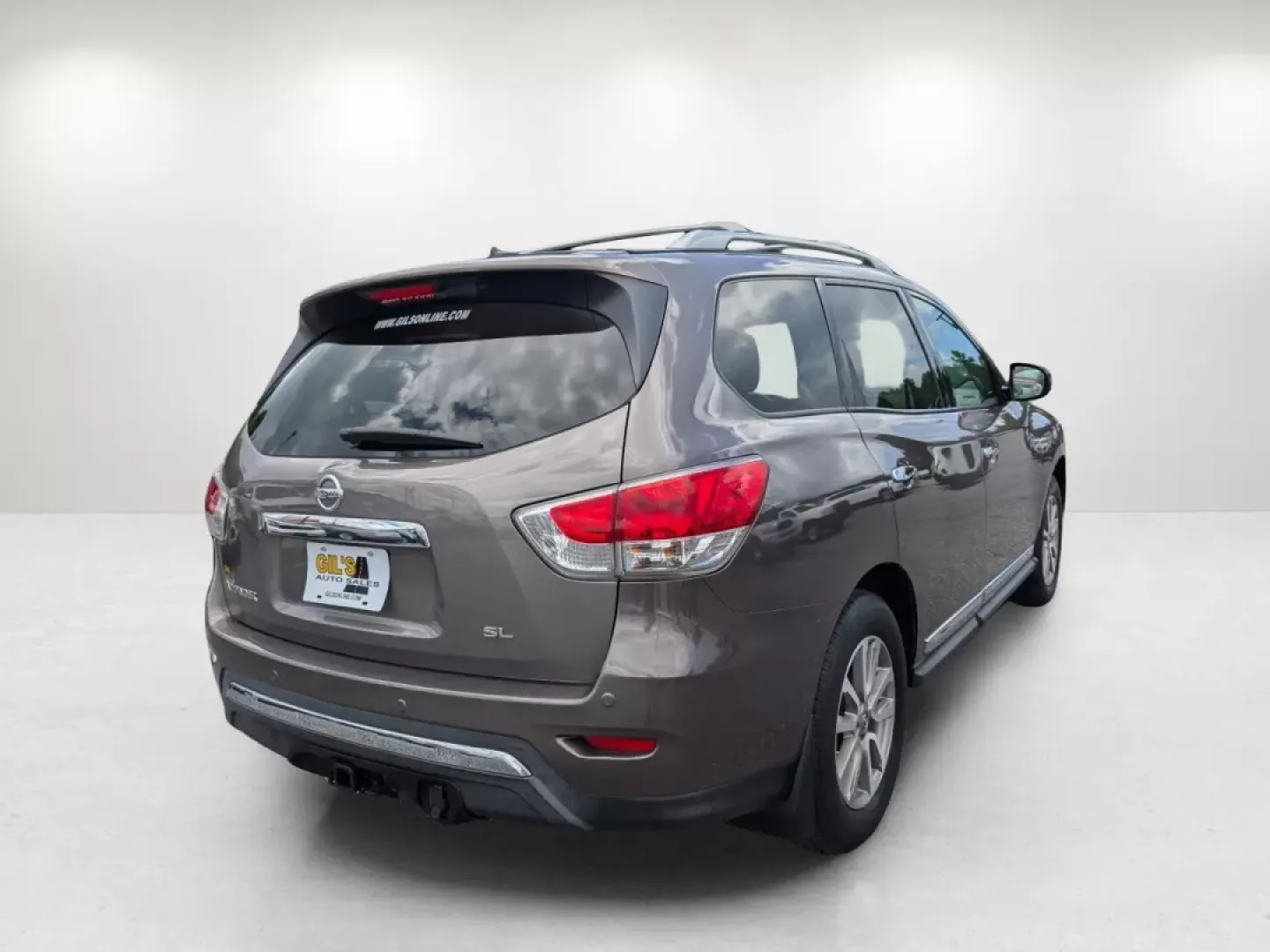 2013 /Almond Nissan Pathfinder SL (5N1AR2MN7DC) with an Other engine, located at 7000 Northlake Connector, Columbus, GA, 31904, (706) 987-8085, 32.524975, -84.978134 - **Experience Adventure and Comfort with the 2013 Nissan Pathfinder SL at Gils Auto - Columbus #2!**<br /> <br /> Are you ready to embark on your next family adventure or daily commute with style and confidence? Look no further than the 2013 Nissan Pathfinder SL, a versatile SUV that perfectly balanc - Photo#4