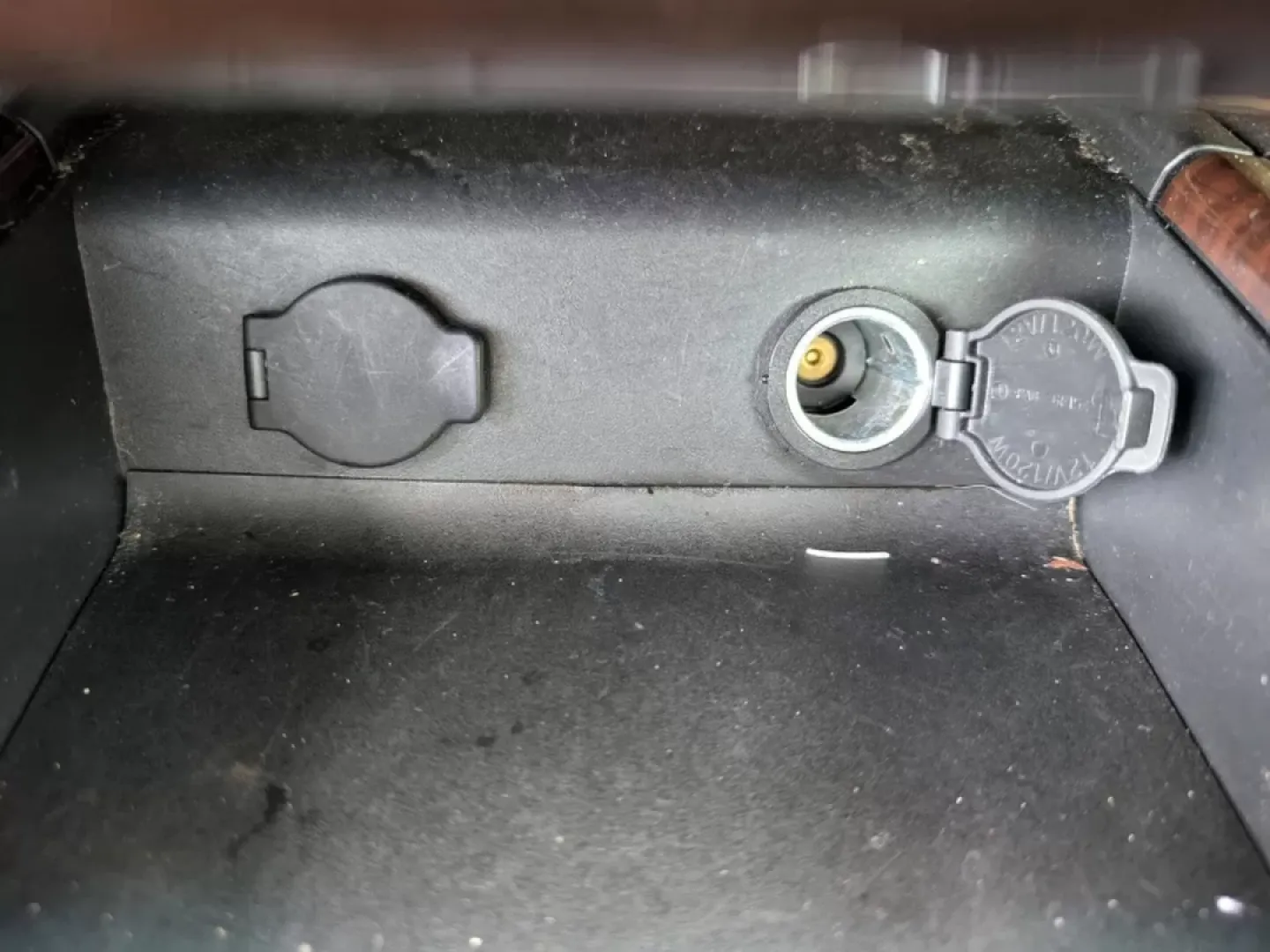 2013 /Almond Nissan Pathfinder SL (5N1AR2MN7DC) with an Other engine, located at 7000 Northlake Connector, Columbus, GA, 31904, (706) 987-8085, 32.524975, -84.978134 - **Experience Adventure and Comfort with the 2013 Nissan Pathfinder SL at Gils Auto - Columbus #2!**<br /> <br /> Are you ready to embark on your next family adventure or daily commute with style and confidence? Look no further than the 2013 Nissan Pathfinder SL, a versatile SUV that perfectly balanc - Photo#13