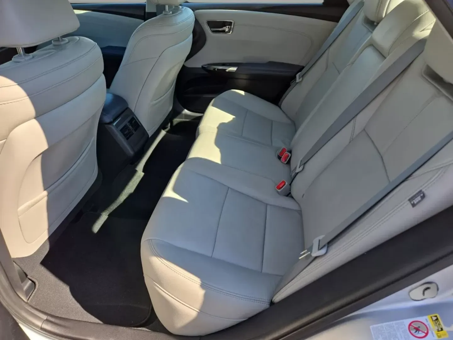 2013 Toyota Avalon XLE (4T1BK1EB9DU) with an Other engine, located at 521 Old Farm Lane Rd, Prattville, AL, 36066, (334) 325-1505, 32.482460, -86.416367 - **Drive in Style and Comfort with Our 2013 Toyota Avalon at Gils Auto, Prattville**<br /> <br /> Are you in the market for a reliable sedan that effortlessly combines style, comfort, and functionality? Look no further! The 2013 Toyota Avalon is the perfect vehicle for anyone seeking both luxury and - Photo#13