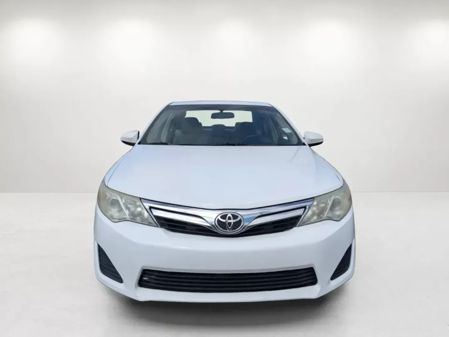 2013 Toyota Camry LE (4T1BF1FK5DU) with an Gas I4 2.5L/152 engine, 6-Speed Automatic w/Manual Shift transmission, located at 1430 Gateway Drive, Opelika, AL, 36801, (334) 239-0944, 32.637871, -85.409790 - 2013 Toyota Camry LE - Photo#1