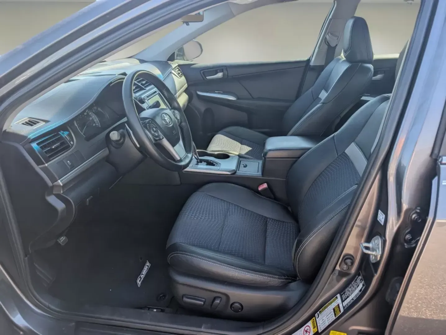 2013 Toyota Camry SE (4T1BF1FK2DU) with an Other engine, located at 521 Old Farm Lane Rd, Prattville, AL, 36066, (334) 325-1505, 32.482460, -86.416367 - Are you a budget-conscious buyer looking for a reliable vehicle that fits seamlessly into your daily life? Look no further than this 2013 Toyota Camry, available now at Gils Auto in Phenix City, AL. Perfect for those long commutes or weekend adventures, this sedan offers a blend of comfort, safety, - Photo#9