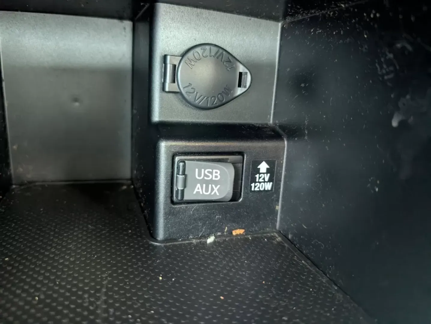 2013 Toyota Camry SE (4T1BF1FK2DU) with an Other engine, located at 521 Old Farm Lane Rd, Prattville, AL, 36066, (334) 325-1505, 32.482460, -86.416367 - Are you a budget-conscious buyer looking for a reliable vehicle that fits seamlessly into your daily life? Look no further than this 2013 Toyota Camry, available now at Gils Auto in Phenix City, AL. Perfect for those long commutes or weekend adventures, this sedan offers a blend of comfort, safety, - Photo#12