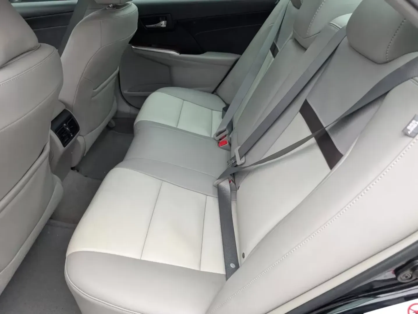 2013 Toyota Camry XLE (4T1BF1FK8DU) with an Other engine, located at 804 22nd Ave, Phenix City, AL, 36870, (334) 297-1860, 32.484749, -85.024475 - Discover a new level of convenience and reliability with the 2013 Toyota Camry, the perfect sedan for budget-conscious buyers and families seeking a dependable vehicle. At Gils Auto, located at 3959 U.S. 80 W, Phenix City, AL 36870, we specialize in providing quality vehicles with in-house financing - Photo#11