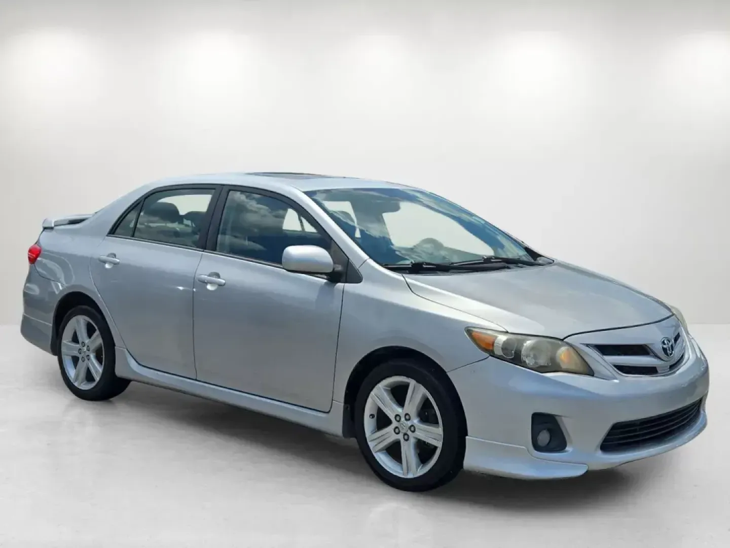 2013 Toyota Corolla S (2T1BU4EEXDC) with an Other engine, located at 3959 U.S. 80 W, Phenix City, AL, 36870, (334) 297-4885, 32.469296, -85.135185 - Are you ready to elevate your daily commute or embark on weekend adventures? Look no further than this reliable and stylish 2013 Toyota Corolla S, perfect for budget-conscious buyers who need a dependable vehicle without breaking the bank. Located at Gils Auto in Phenix City, AL, we specialize in bu - Photo#2