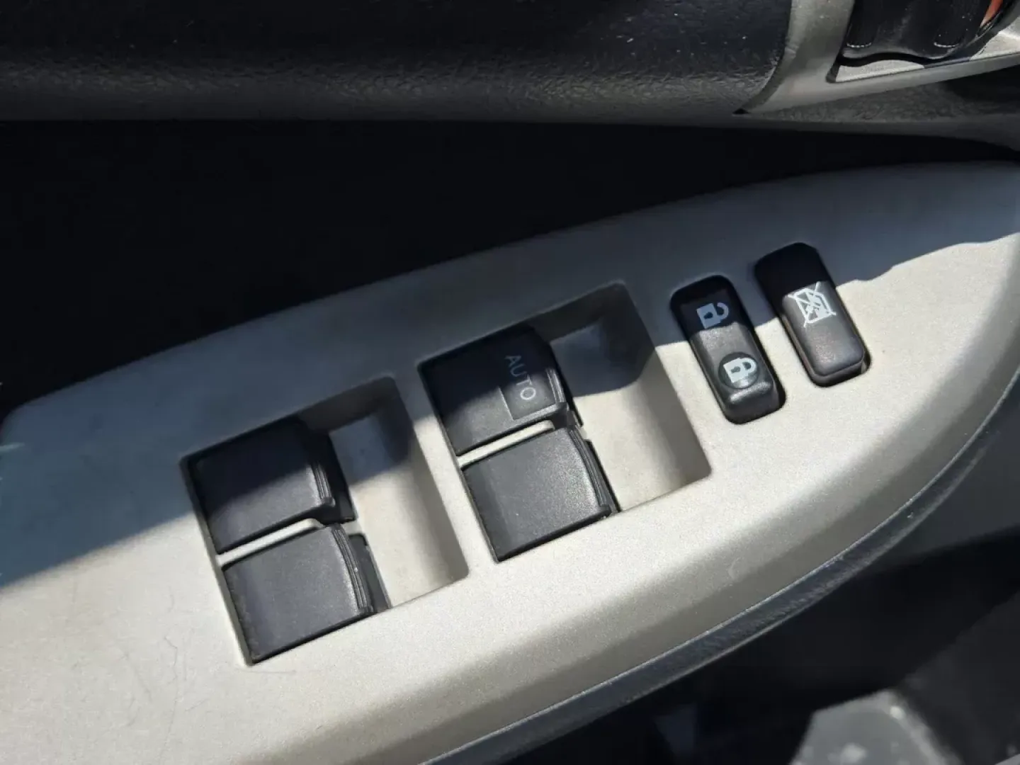 2013 Toyota Corolla S (2T1BU4EEXDC) with an Other engine, located at 3959 U.S. 80 W, Phenix City, AL, 36870, (334) 297-4885, 32.469296, -85.135185 - Are you ready to elevate your daily commute or embark on weekend adventures? Look no further than this reliable and stylish 2013 Toyota Corolla S, perfect for budget-conscious buyers who need a dependable vehicle without breaking the bank. Located at Gils Auto in Phenix City, AL, we specialize in bu - Photo#9