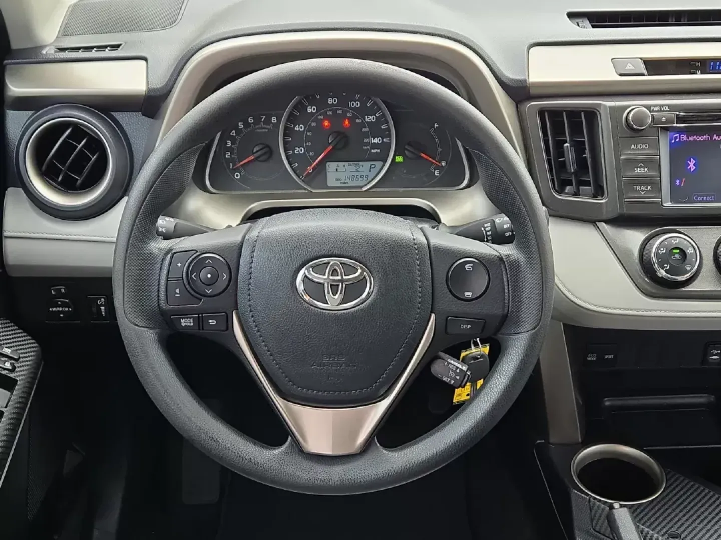 2013 Toyota RAV4 LE (2T3ZFREVXDW) with an Other engine, located at 1430 Gateway Drive, Opelika, AL, 36801, (334) 239-0944, 32.637871, -85.409790 - **Unleash Your Next Adventure with the 2013 Toyota RAV4 LE! Perfect for Families and Weekend Getaways!**<br /> <br /> Are you in search of a reliable and versatile SUV that can handle everything from family outings to spontaneous road trips? Look no further than the stunning 2013 Toyota RAV4 LE, ava - Photo#15