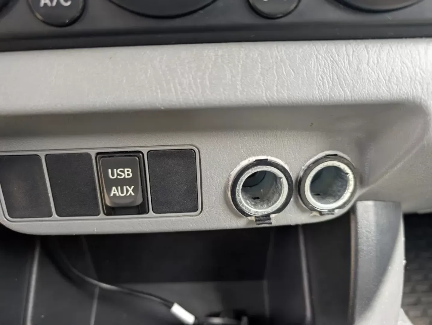 2013 Toyota Tacoma (5TFNX4CN6DX) with an Other engine, located at 521 Old Farm Lane Rd, Prattville, AL, 36066, (334) 325-1505, 32.482460, -86.416367 - Unlock a world of adventure with the 2013 Toyota Tacoma, a versatile pickup truck that perfectly balances utility and comfort. Whether you're a growing family seeking reliable transportation, a weekend warrior ready for off-road excursions, or a budget-conscious buyer in need of a dependable vehicle - Photo#10