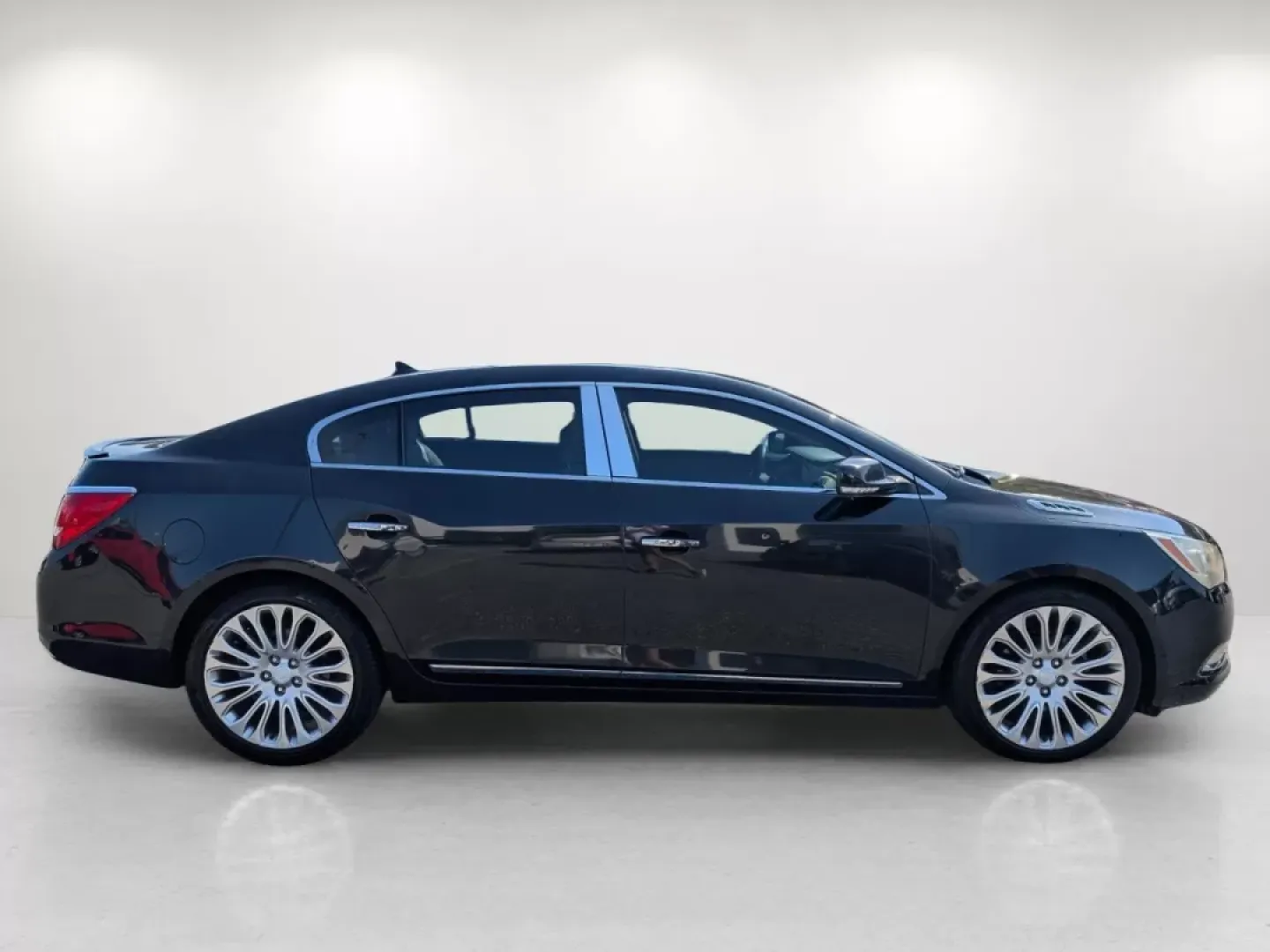 2014 /Light Neutral Buick LaCrosse Premium II (1G4GF5G30EF) with an Other engine, located at 1430 Gateway Drive, Opelika, AL, 36801, (334) 239-0944, 32.637871, -85.409790 - ### Elevate Your Daily Drive with the 2014 Buick LaCrosse Premium II<br /> <br /> Are you searching for a sedan that combines luxury, practicality, and advanced safety features? Look no further than the **2014 Buick LaCrosse Premium II**-an exceptional vehicle that perfectly balances comfort and sop - Photo#3