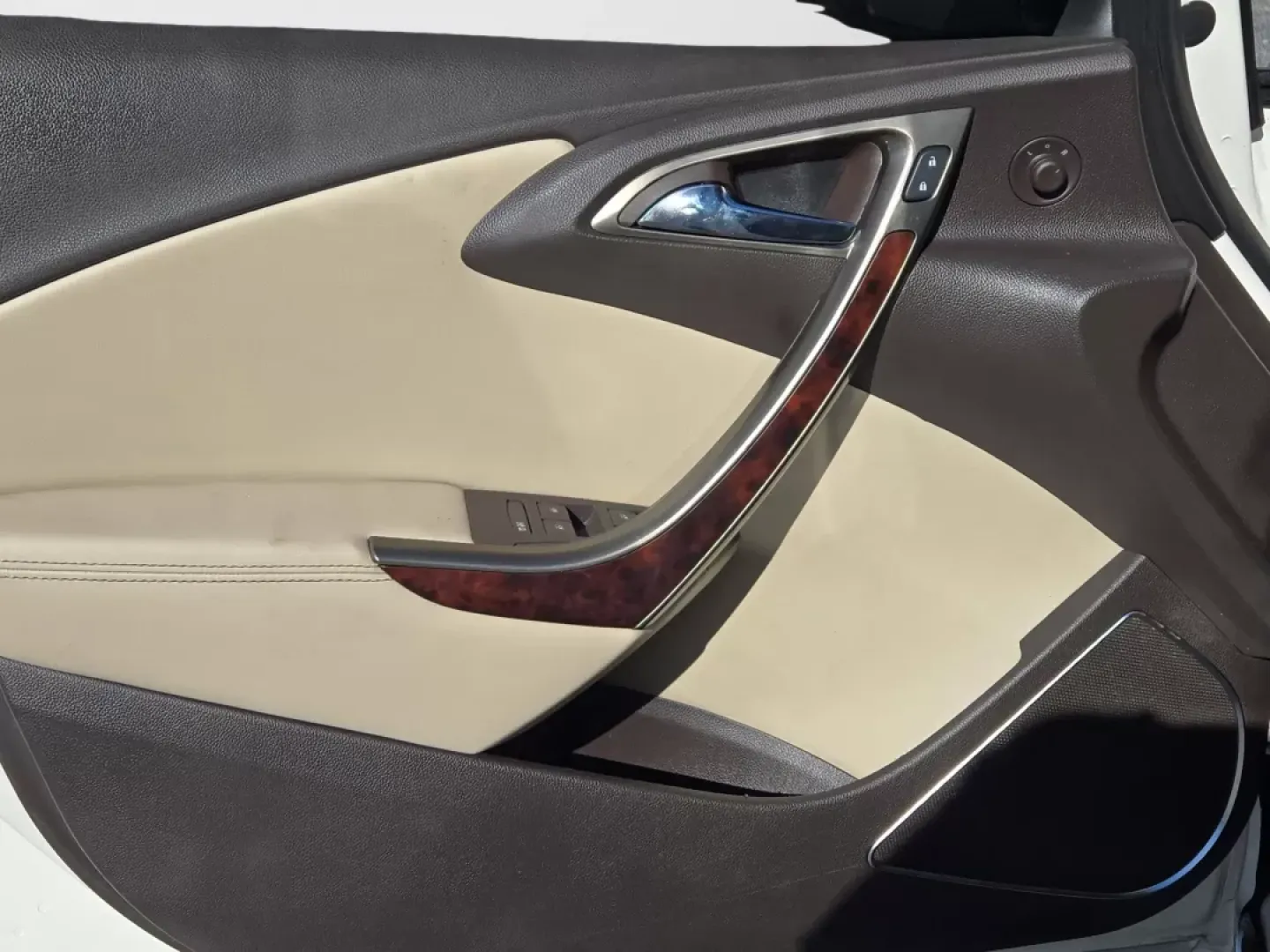 2014 /Cashmere Buick Verano Convenience Group (1G4PR5SK1E4) with an Other engine, located at 1430 Gateway Drive, Opelika, AL, 36801, (334) 239-0944, 32.637871, -85.409790 - **Discover Your Perfect Ride with Gils Auto - Phenix City: 2014 Buick Verano Convenience Group**<br /> <br /> Are you searching for a dependable sedan that perfectly blends comfort and style? Look no further than this stunning 2014 Buick Verano Convenience Group, available now at Gils Auto in Phenix - Photo#9