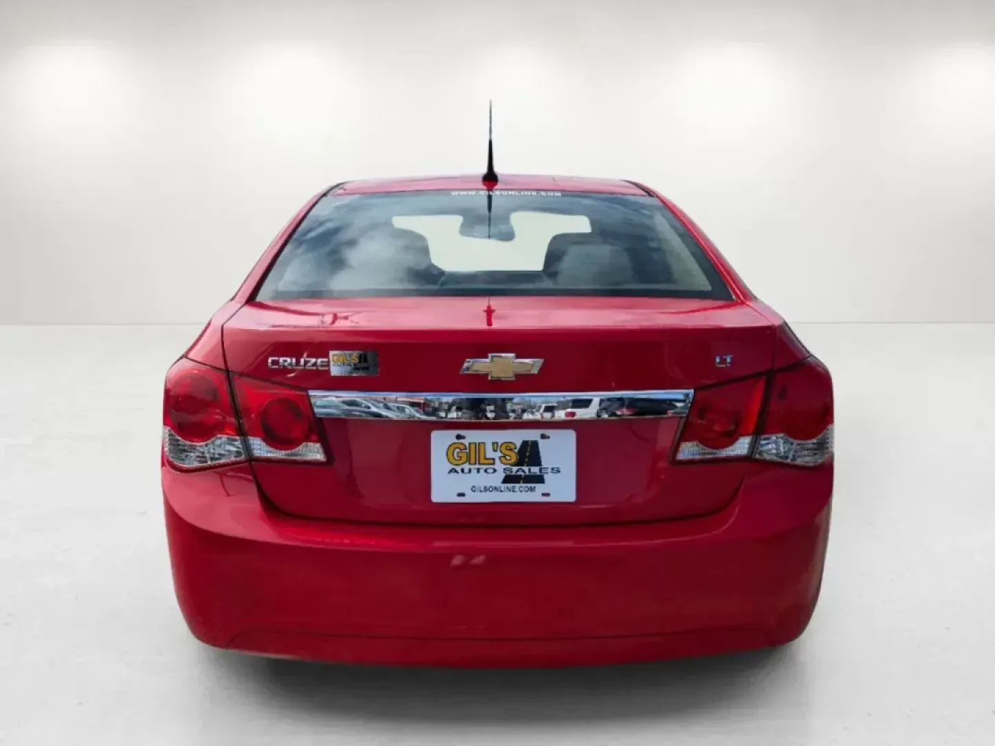 2014 /Cocoa/Light Neutral Chevrolet Cruze 2LT (1G1PE5SB4E7) with an Other engine, located at 1430 Gateway Drive, Opelika, AL, 36801, (334) 239-0944, 32.637871, -85.409790 - **Discover the Perfect Blend of Style and Performance with the 2014 Chevrolet Cruze 2LT at Gils Auto in Opelika, AL!**<br /> <br /> Are you searching for a reliable sedan that seamlessly fits into your busy lifestyle? Look no further than the 2014 Chevrolet Cruze 2LT, now available at Gils Auto, you - Photo#5