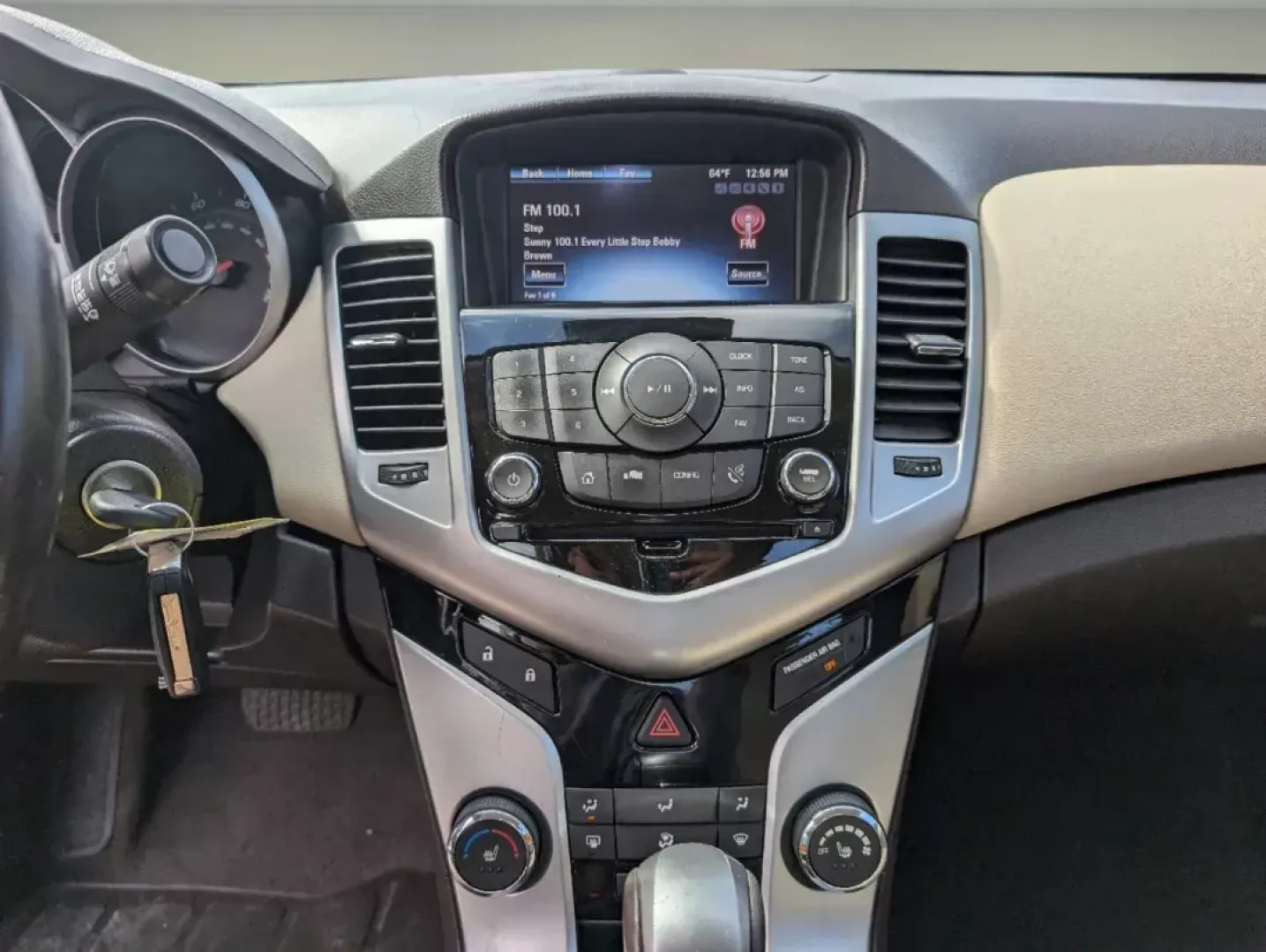 2014 /Cocoa/Light Neutral Chevrolet Cruze 2LT (1G1PE5SB4E7) with an Other engine, located at 1430 Gateway Drive, Opelika, AL, 36801, (334) 239-0944, 32.637871, -85.409790 - **Discover the Perfect Blend of Style and Performance with the 2014 Chevrolet Cruze 2LT at Gils Auto in Opelika, AL!**<br /> <br /> Are you searching for a reliable sedan that seamlessly fits into your busy lifestyle? Look no further than the 2014 Chevrolet Cruze 2LT, now available at Gils Auto, you - Photo#14