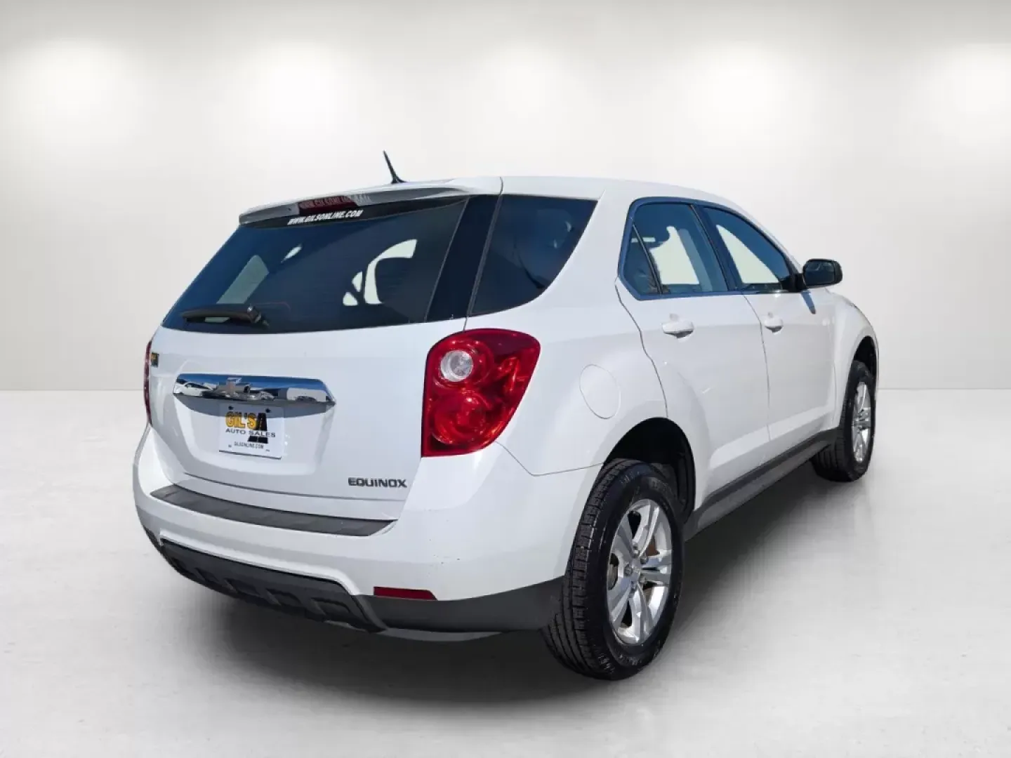 2014 /Jet Black Chevrolet Equinox LS (2GNALAEK0E6) with an Other engine, located at 3959 U.S. 80 W, Phenix City, AL, 36870, (334) 297-4885, 32.469296, -85.135185 - **Discover Your Next Adventure with the 2014 Chevrolet Equinox at Gils Auto!**<br /> <br /> Are you ready to elevate your driving experience? The 2014 Chevrolet Equinox LS, now available at Gils Auto in Phenix City, AL, is the perfect SUV for budget-conscious buyers looking for reliability and versa - Photo#5