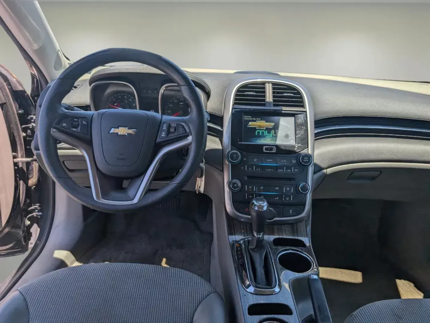 2014 /Jet Black/Titanium Chevrolet Malibu LT (1G11C5SL4EF) with an Gas I4 2.5L/150 engine, 6-Speed Automatic transmission, located at 3959 U.S. 80 W, Phenix City, AL, 36870, (334) 297-4885, 32.469296, -85.135185 - 2014 Chevrolet Malibu LT - Photo#11