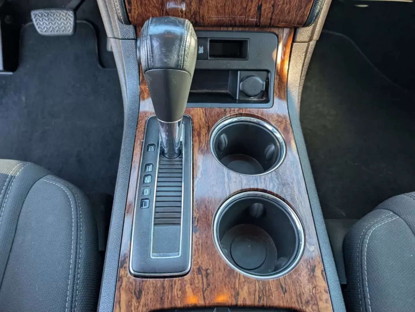 2014 /Ebony Chevrolet Traverse LT (1GNKRGKD2EJ) with an Other engine, located at 3959 U.S. 80 W, Phenix City, AL, 36870, (334) 297-4885, 32.469296, -85.135185 - **Discover Your Perfect Family Adventure in the 2014 Chevrolet Traverse LT at Gils Auto - Phenix City!**<br /> <br /> Are you a growing family in search of an SUV that perfectly balances space, comfort, and style? Look no further than this stunning 2014 Chevrolet Traverse LT, now available at Gils A - Photo#12