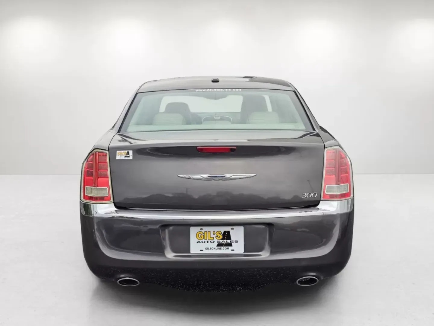 2014 /Lt Frost Beige/Black Chrysler 300 (2C3CCAAG0EH) with an Other engine, located at 5115 14th Ave., Columbus, GA, 31904, (706) 323-0345, 32.511494, -84.971046 - Discover the perfect blend of comfort, style, and performance with this stunning 2014 Chrysler 300, available now at Gils Auto in Phenix City, AL! Whether you're commuting to work, heading out for a weekend adventure, or simply running errands, this elegant sedan is designed to elevate your driving - Photo#5