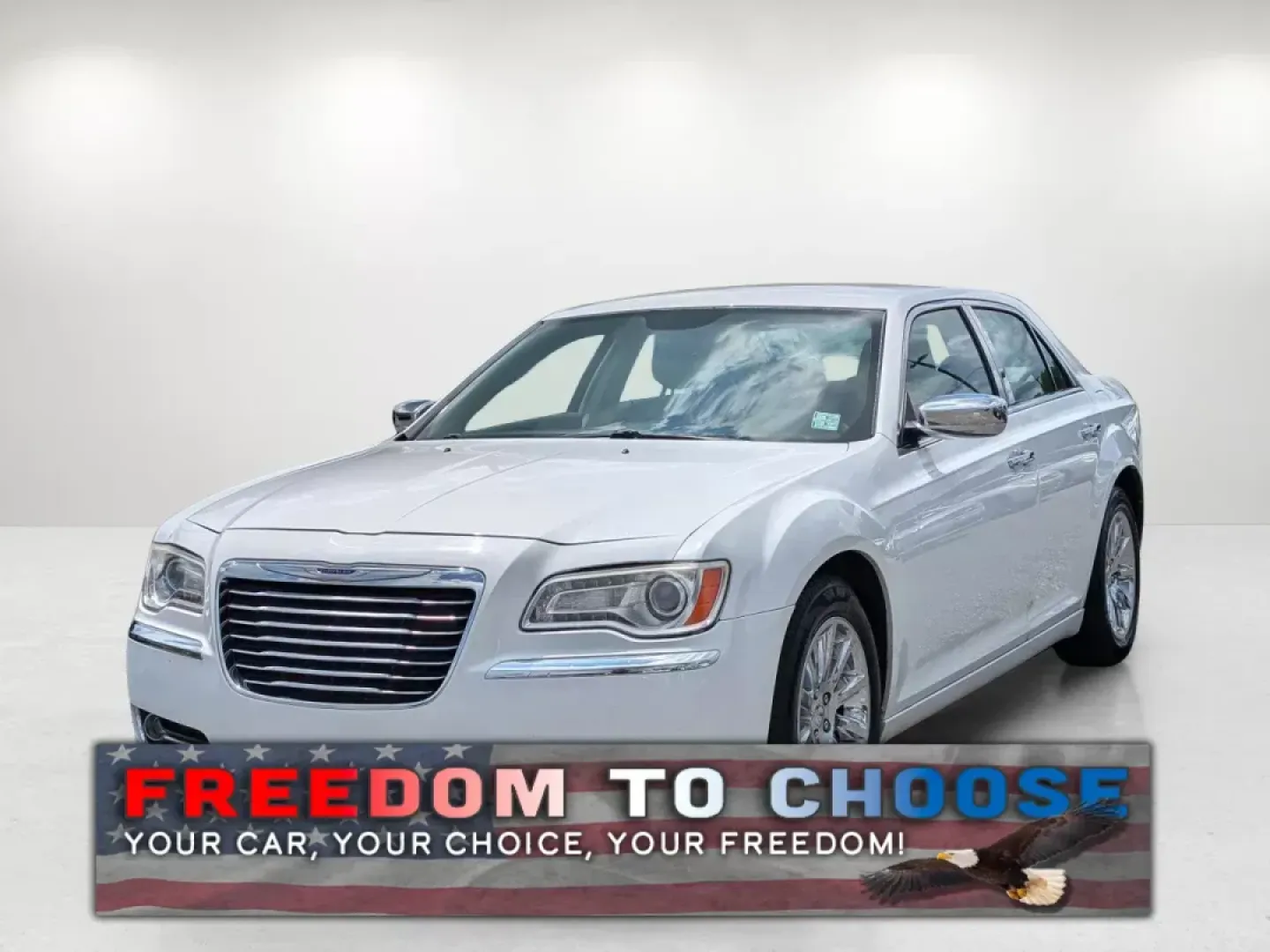 2014 /Lt Frost/Dk Frost Beige Chrysler 300 300C (2C3CCAEG5EH) with an Regular Unleaded V-6 3.6 L/220 engine, 8-Speed Automatic w/OD transmission, located at 5115 14th Ave., Columbus, GA, 31904, (706) 323-0345, 32.511494, -84.971046 - **Experience Luxury and Comfort with the 2014 Chrysler 300C at Gils Auto - Columbus!** <br /> <br /> Are you in the market for a vehicle that marries sophistication with performance, all while being accessible even with a less-than-perfect credit score? Look no further! At Gils Auto, your trusted Bu - Photo#0