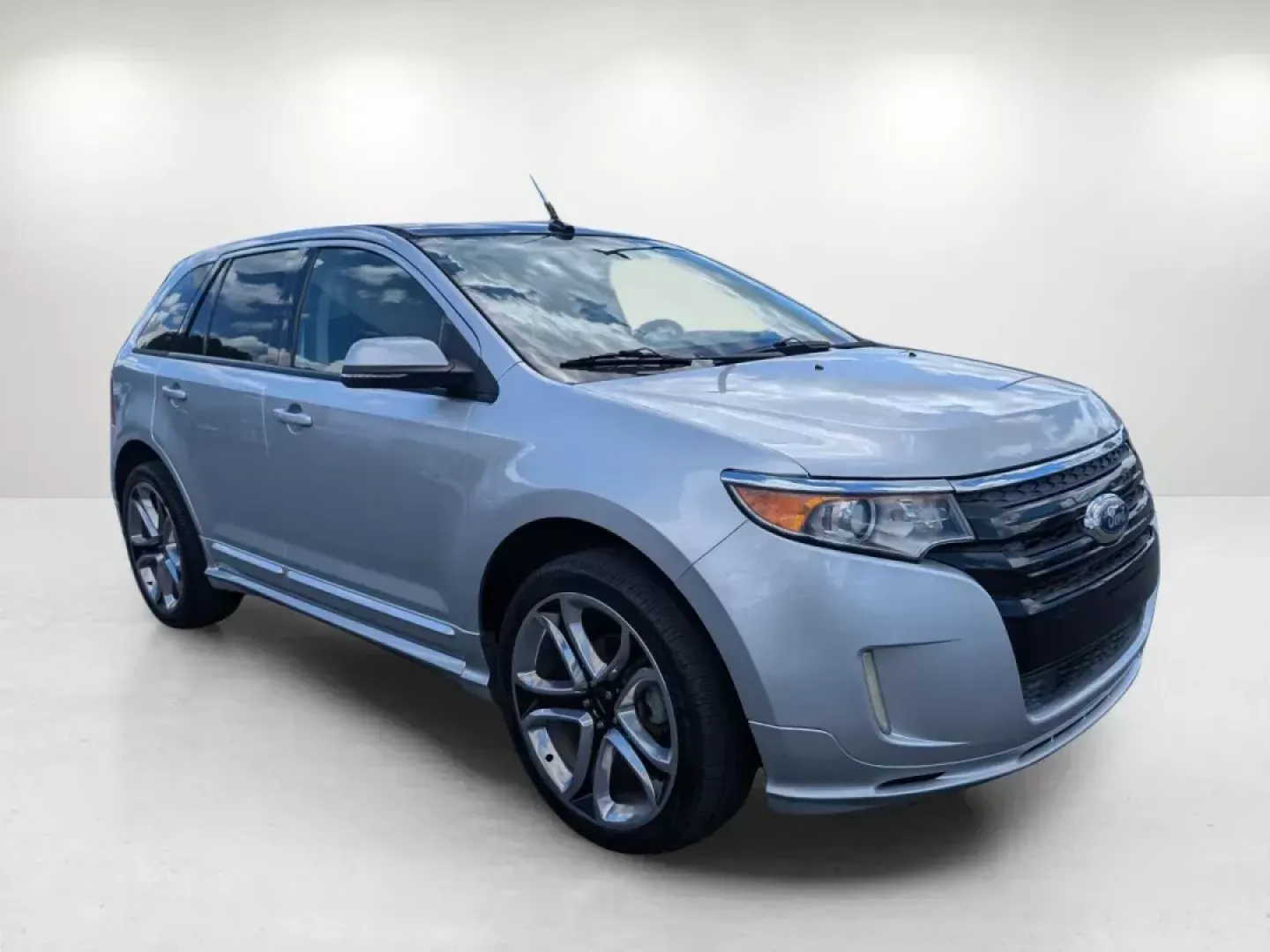 2014 Ford Edge Sport (2FMDK3AKXEB) with an Regular Unleaded V-6 3.7 L/227 engine, 6-Speed Automatic w/OD transmission, located at 5115 14th Ave., Columbus, GA, 31904, (706) 323-0345, 32.511494, -84.971046 - 2014 Ford Edge Sport - Photo#2