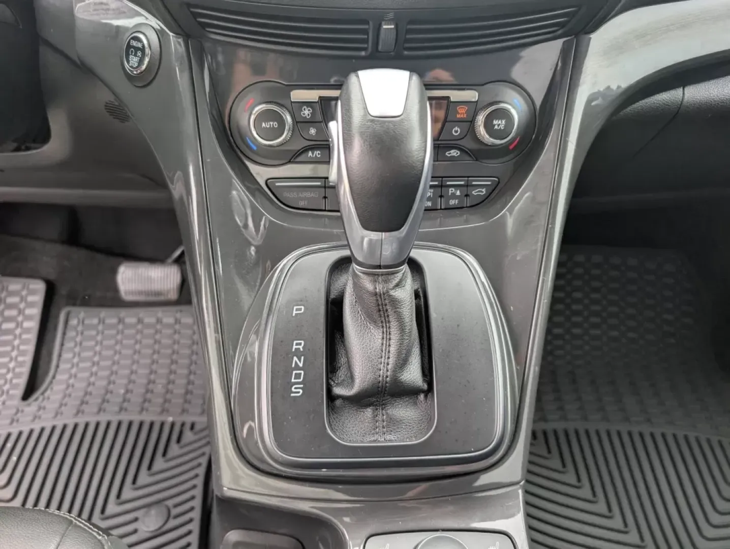 2014 Ford Escape Titanium (1FMCU0JX9EU) with an Other engine, located at 5115 14th Ave., Columbus, GA, 31904, (706) 323-0345, 32.511494, -84.971046 - Discover the perfect balance of style, comfort, and versatility with the 2014 Ford Escape Titanium available at Gils Auto in Phenix City, AL. Whether you're a busy parent juggling activities, a commuter navigating the daily grind, or an adventure-seeker ready to hit the road, this SUV is designed to - Photo#13