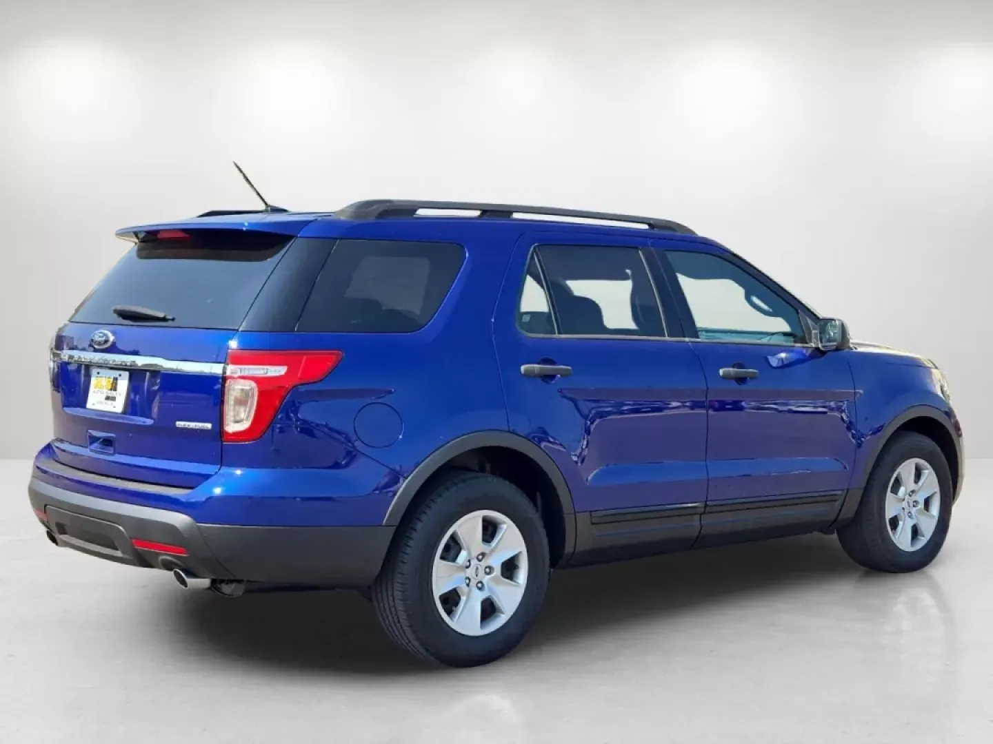 2014 Ford Explorer Base (1FM5K7B81EG) with an Other engine, located at 521 Old Farm Lane Rd, Prattville, AL, 36066, (334) 325-1505, 32.482460, -86.416367 - **Adventure Awaits: Discover the 2014 Ford Explorer at Gils Auto - Prattville!**<br /> <br /> If you're a growing family or an adventurous spirit, the 2014 Ford Explorer is the perfect companion for your next journey. With its spacious interior and robust features, this SUV is designed to handle eve - Photo#6