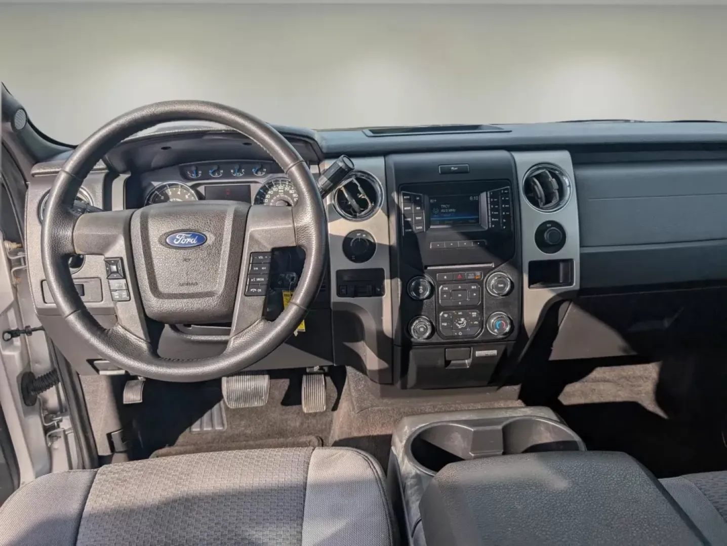 2014 Ford F-150 XLT (1FTFX1CF7EF) with an Other engine, located at 1430 Gateway Drive, Opelika, AL, 36801, (334) 239-0944, 32.637871, -85.409790 - **Unleash Adventure with the 2014 Ford F-150 Your Perfect Companion for Work and Play!**<br /> <br /> Are you ready to elevate your lifestyle with a vehicle that can handle your daily commute, weekend adventures, and everything in between? Look no further than the 2014 Ford F-150, the quintessentia - Photo#12