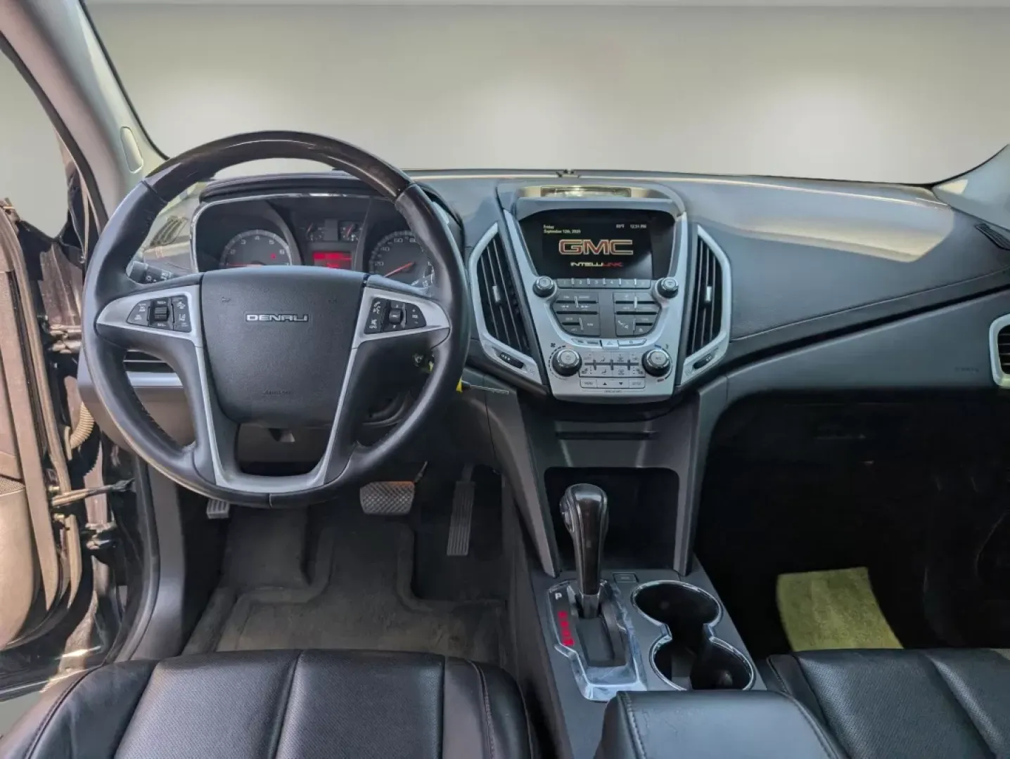 2014 /Jet Black GMC Terrain Denali (2GKALUEK0E6) with an Other engine, located at 1430 Gateway Drive, Opelika, AL, 36801, (334) 239-0944, 32.637871, -85.409790 - **Experience the Perfect Blend of Style and Comfort with the 2014 GMC Terrain Denali!**<br /> <br /> Are you searching for a vehicle that perfectly complements both your busy lifestyle and your family's needs? Look no further! The 2014 GMC Terrain Denali is the ideal SUV for those who value space, s - Photo#11