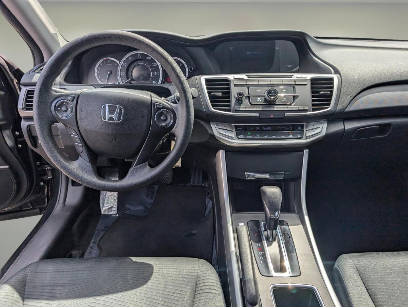 2014 Honda Accord Sedan LX (1HGCR2F38EA) with an Regular Unleaded I-4 2.4 L/144 engine, 1-Speed CVT w/OD transmission, located at 1430 Gateway Drive, Opelika, AL, 36801, (334) 239-0944, 32.637871, -85.409790 - 2014 Honda Accord Sedan LX - Photo#11