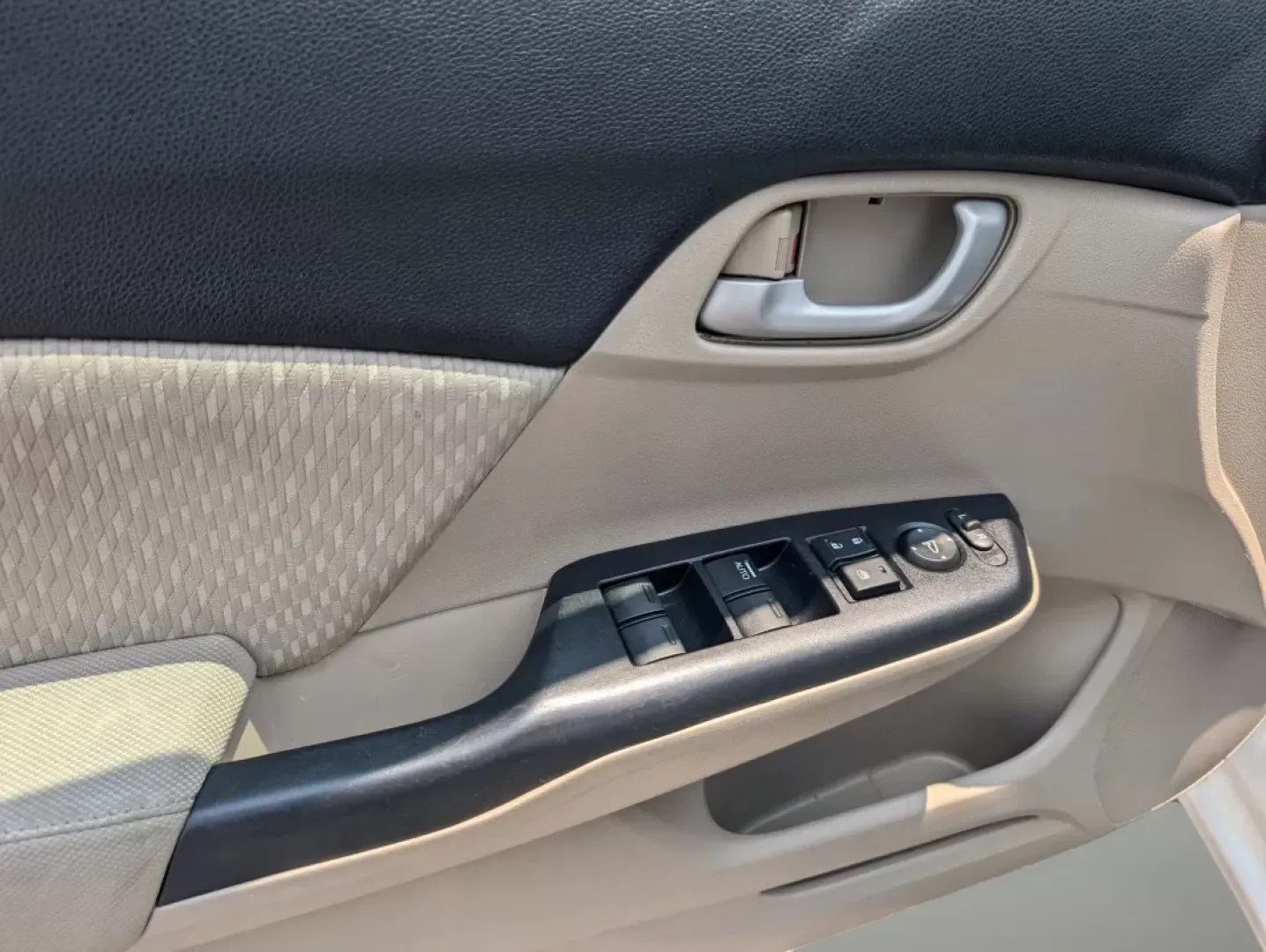 2014 Honda Civic Sedan LX (2HGFB2F52EH) with an Other engine, located at 1430 Gateway Drive, Opelika, AL, 36801, (334) 239-0944, 32.637871, -85.409790 - Are you seeking a reliable vehicle that can effortlessly transition from daily commutes to weekend getaways? Look no further than the 2014 Honda Civic Sedan LX, now available at Gils Auto in Columbus, GA. This sedan isn't just a mode of transportation; it's your ticket to a lifestyle filled with com - Photo#8