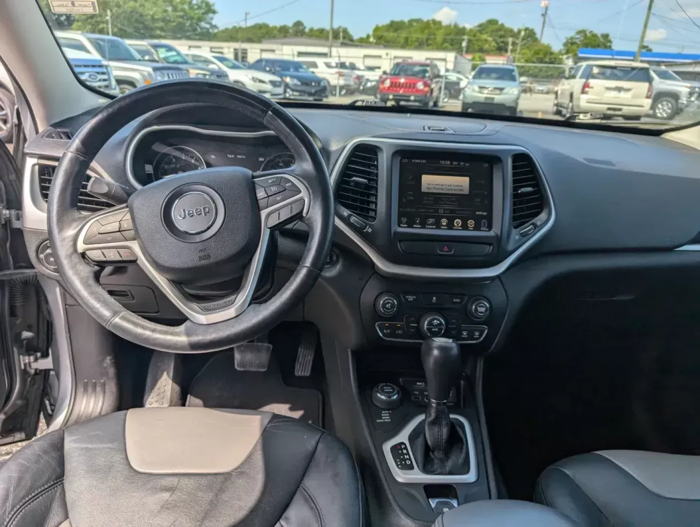 2014 /Black/Iceland Gray Jeep Cherokee Limited (1C4PJMDS4EW) with an Other engine, located at 3959 U.S. 80 W, Phenix City, AL, 36870, (334) 297-4885, 32.469296, -85.135185 - **Explore the Great Outdoors with This 2014 Jeep Cherokee Limited Perfect for Adventure Seekers in Phenix City!**<br /> <br /> Are you ready to elevate your adventures on and off the beaten path? Look no further than this stunning 2014 Jeep Cherokee Limited, a versatile Sport Utility Vehicle that c - Photo#11
